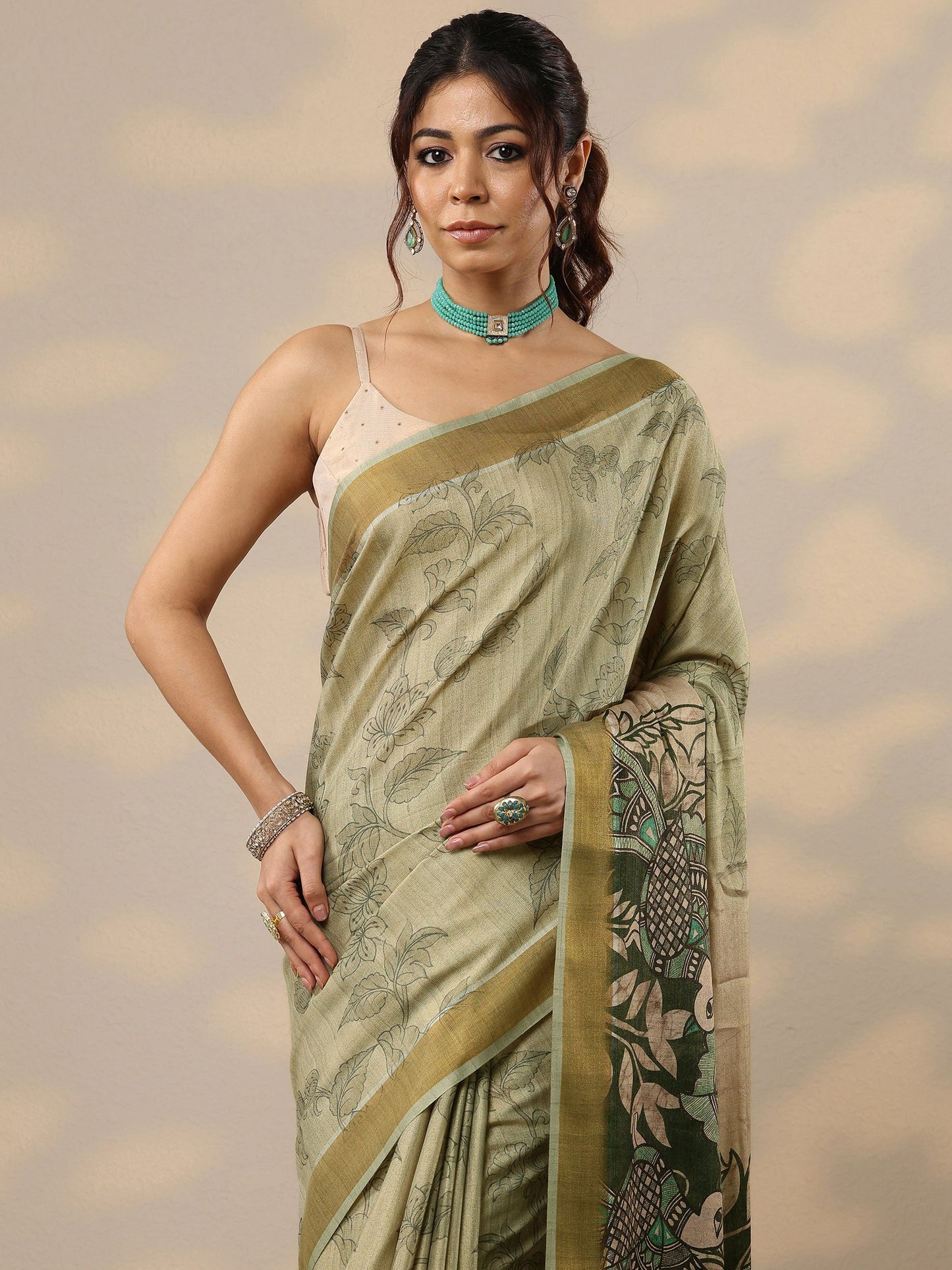 Green Printed Silk Blend Sarees With Unstitched Blouse Piece