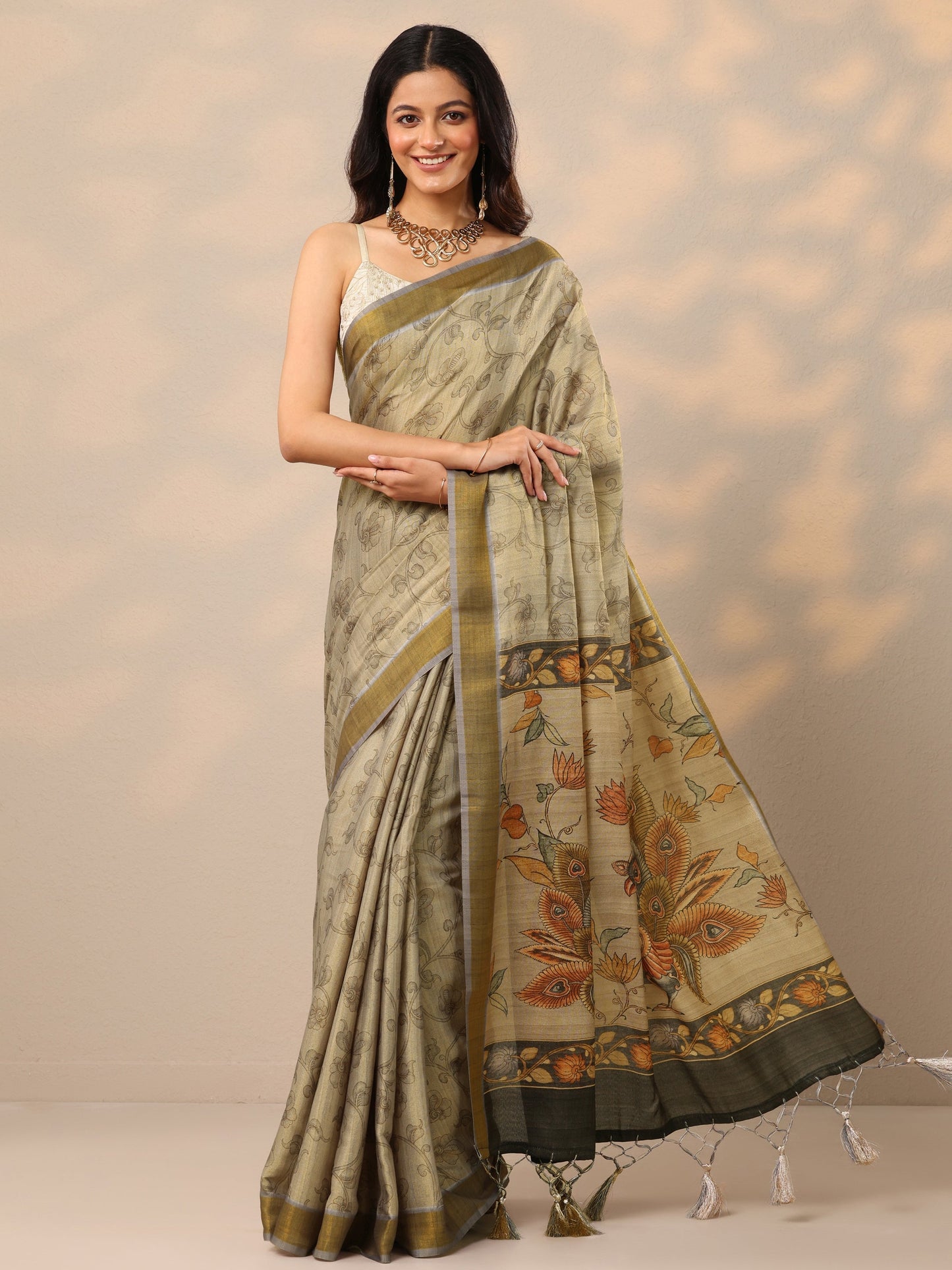 Grey Printed Silk Blend Sarees With Unstitched Blouse Piece