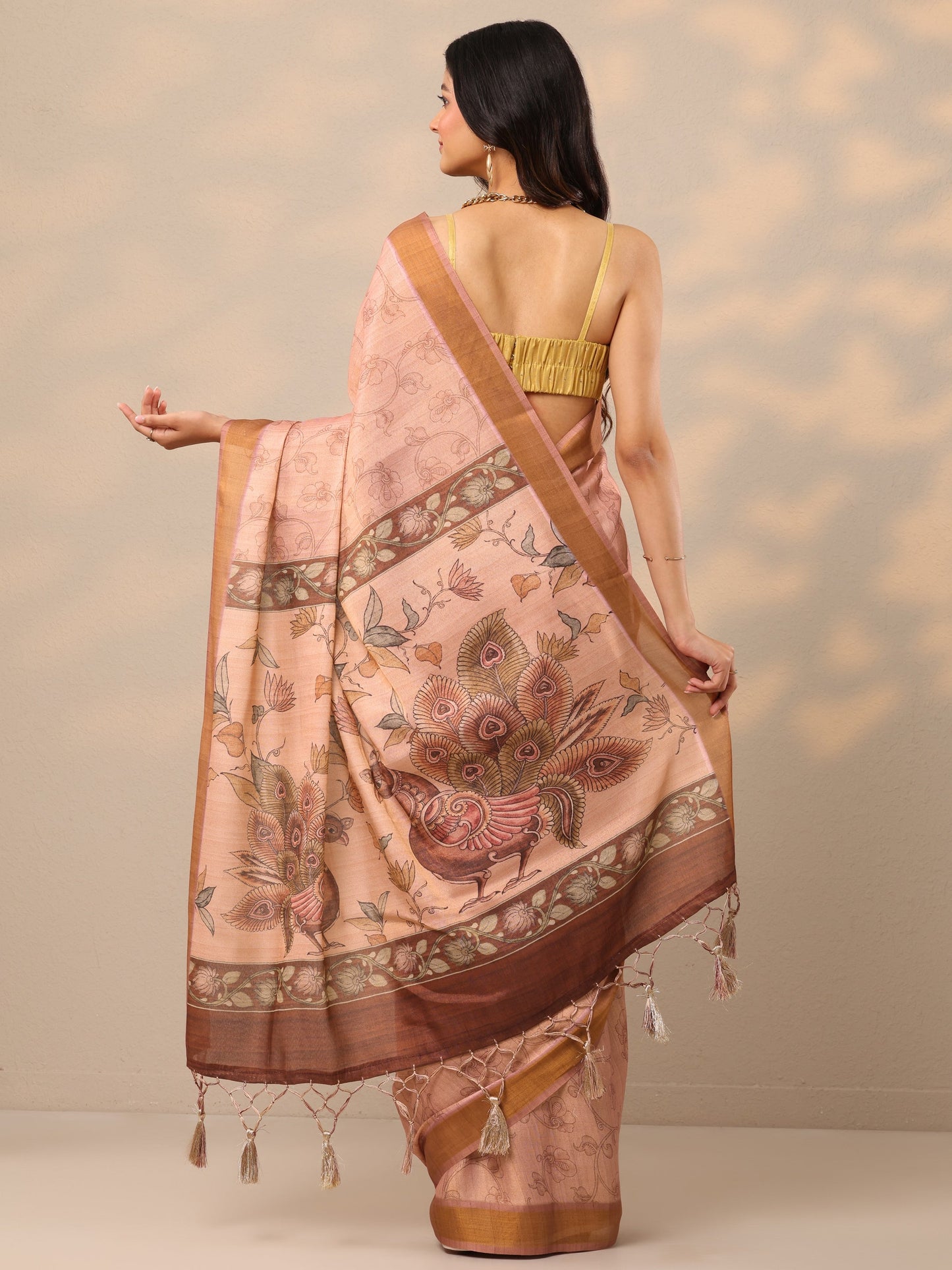 Peach Printed Silk Blend Sarees With Unstitched Blouse Piece