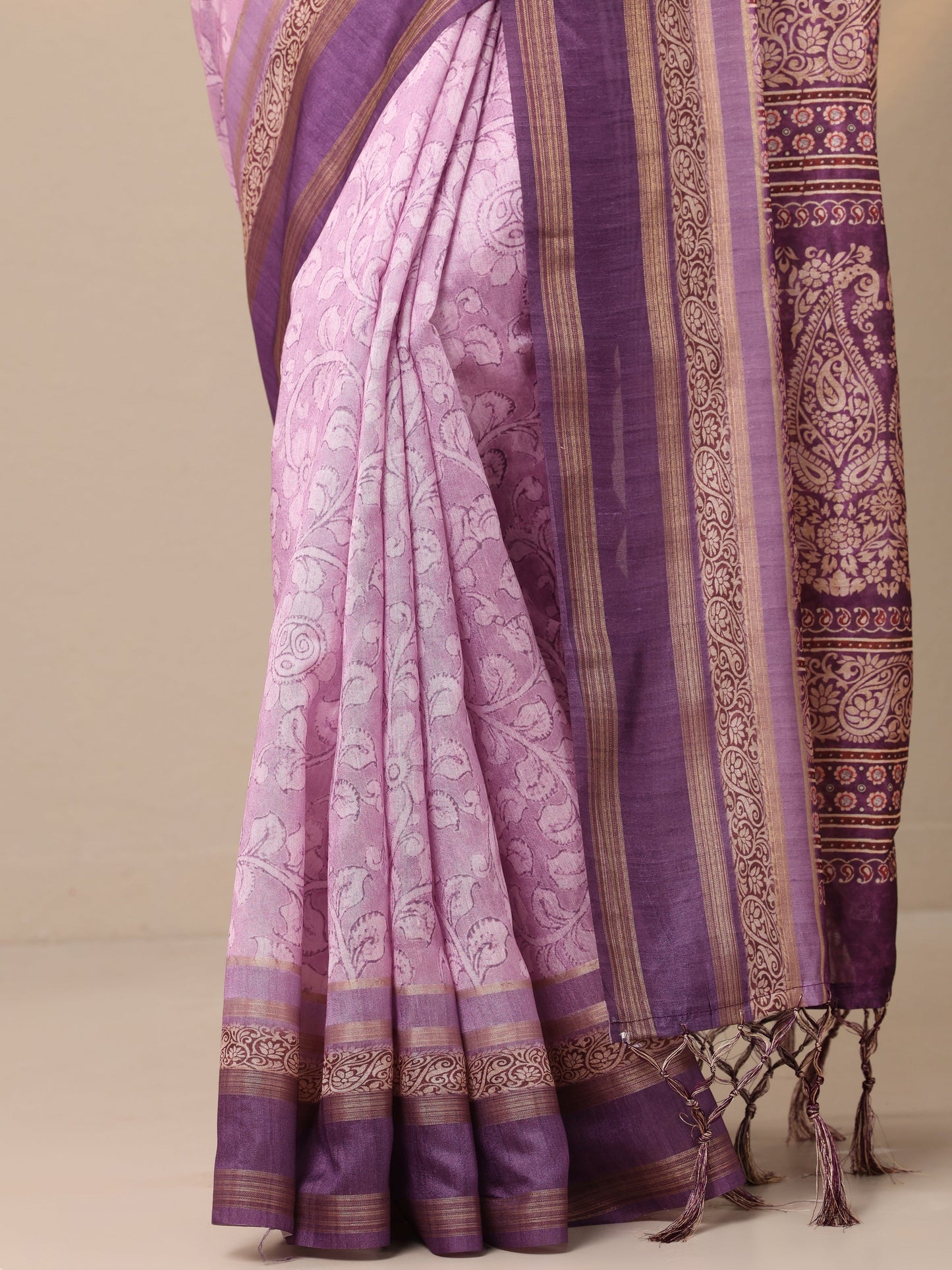 Lavender Printed Silk Blend Sarees With Unstitched Blouse Piece
