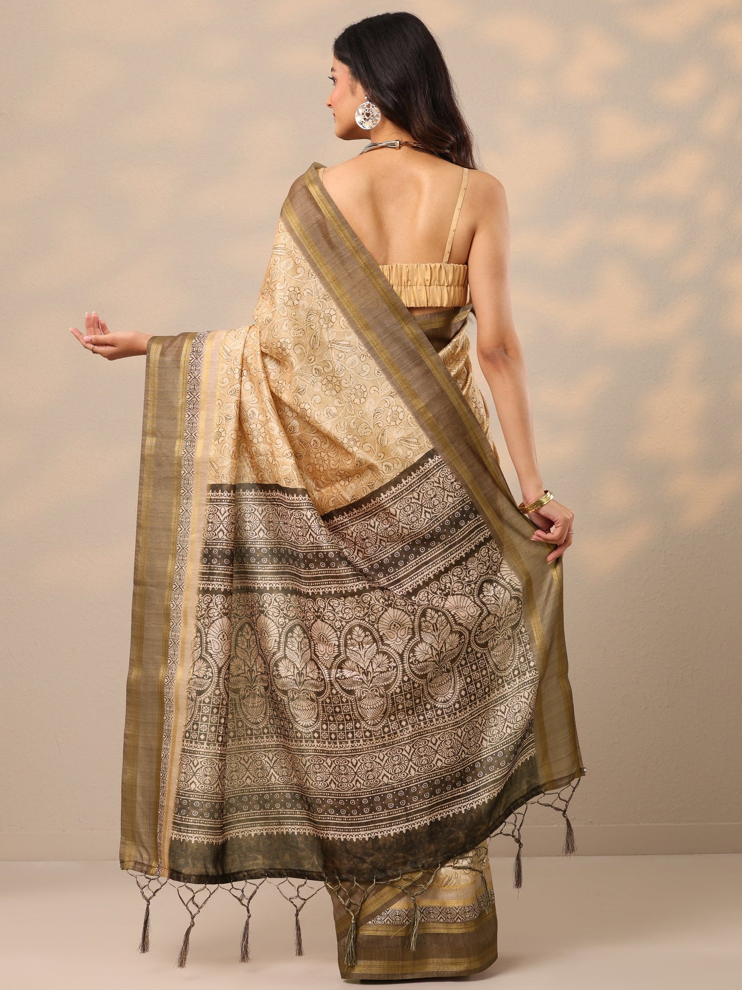 Beige Printed Silk Blend Sarees With Unstitched Blouse Piece