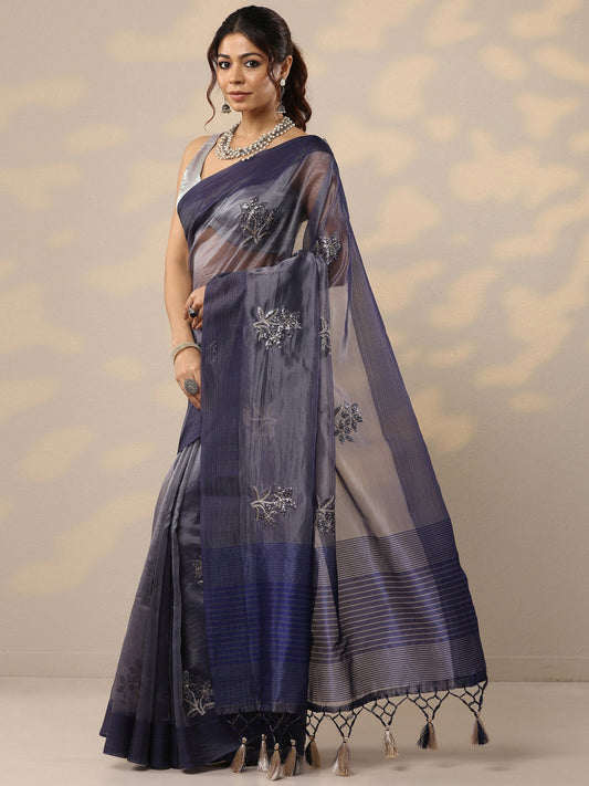 Purple Embellished Organza Sarees With Unstitched Blouse Piece