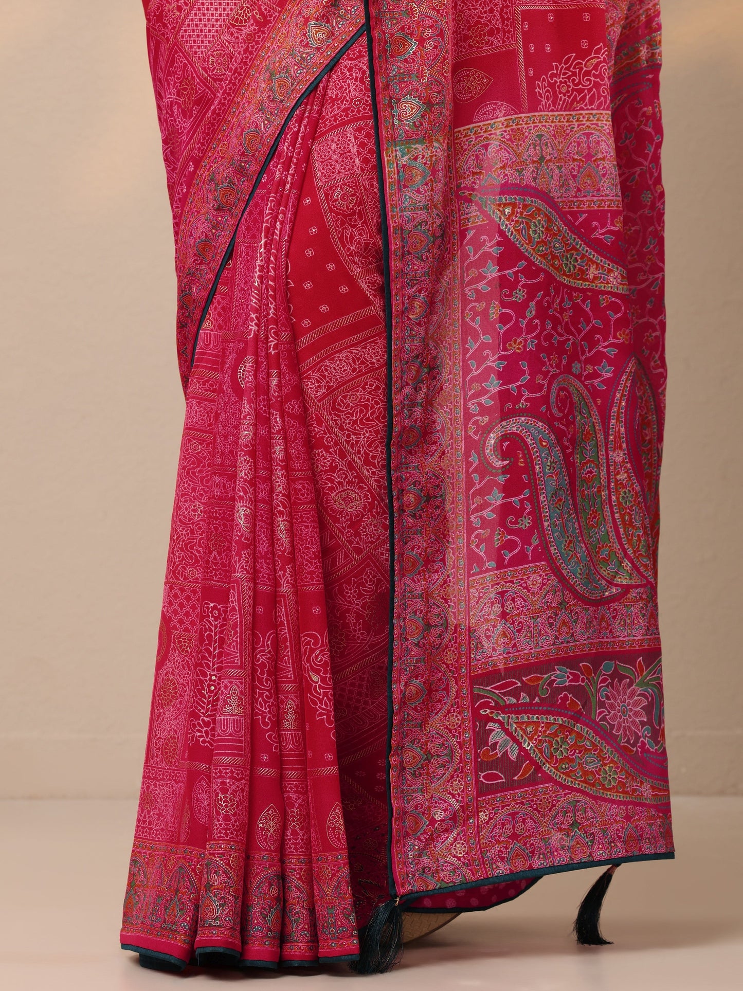 Pink Printed Georgette Sarees With Unstitched Blouse Piece