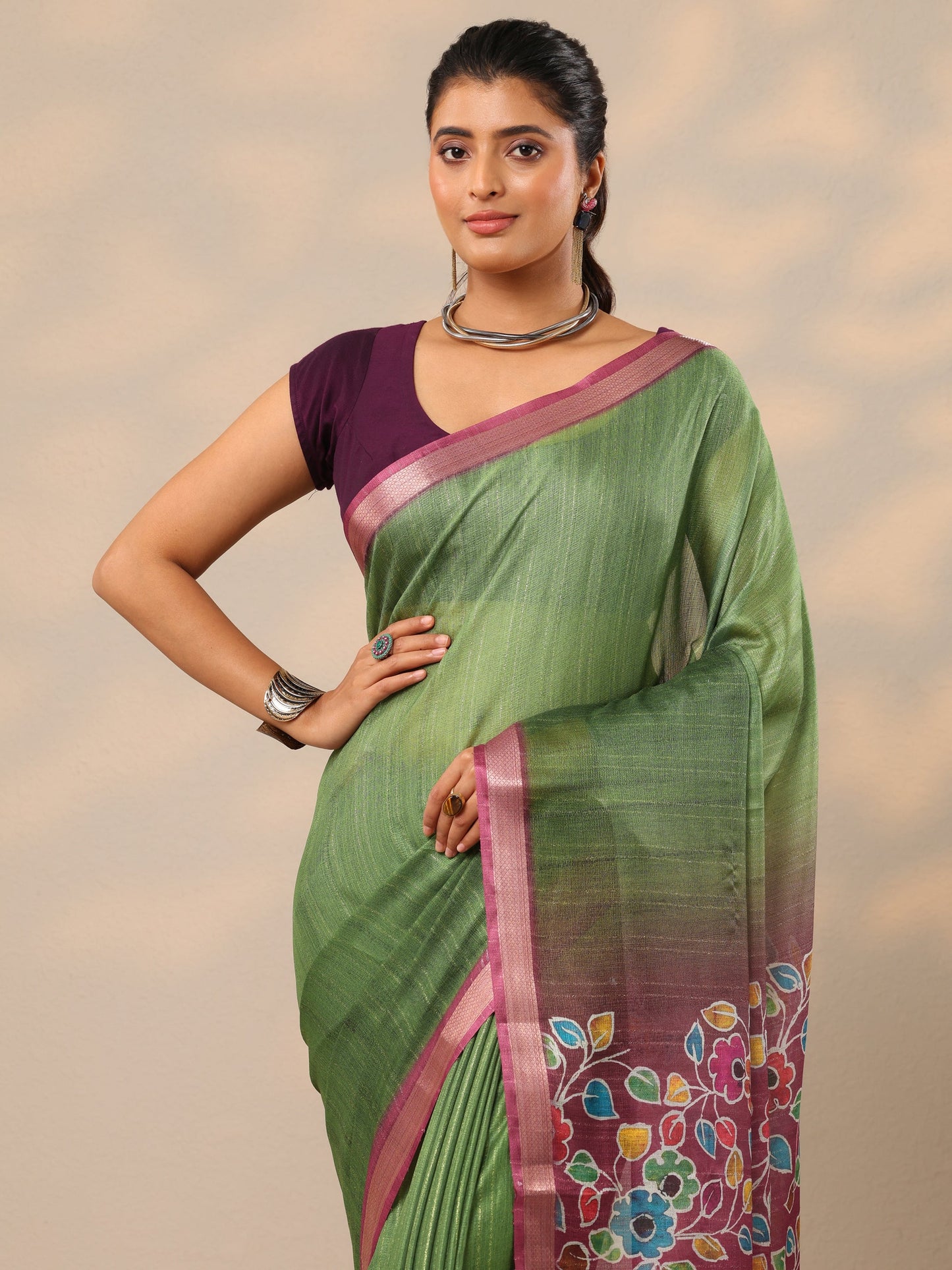 Green Printed Silk Blend Sarees With Unstitched Blouse Piece
