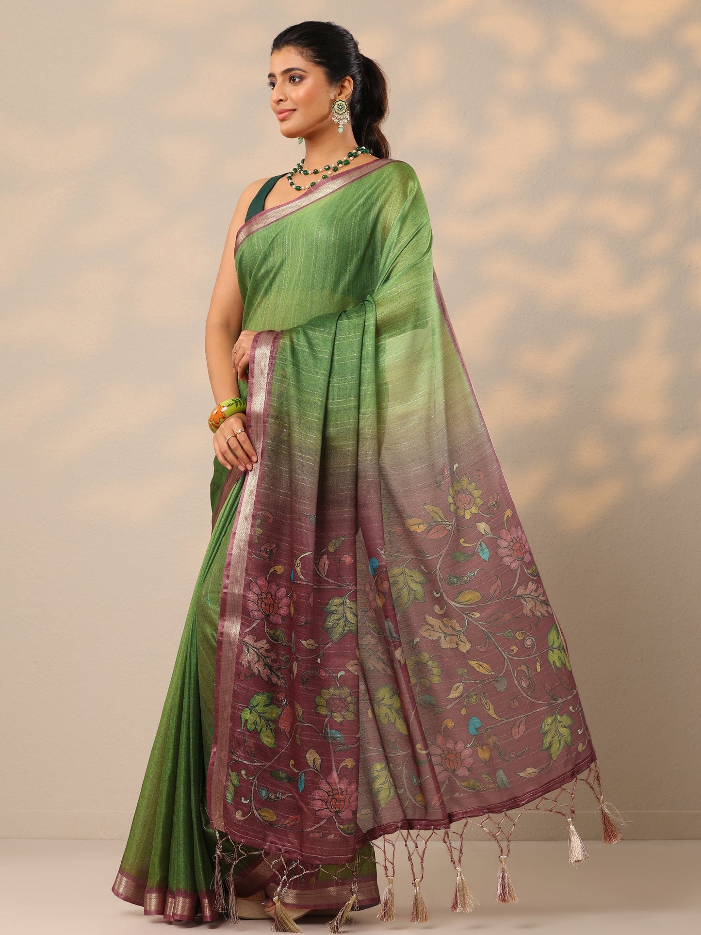 Green Printed Silk Blend Sarees With Unstitched Blouse Piece