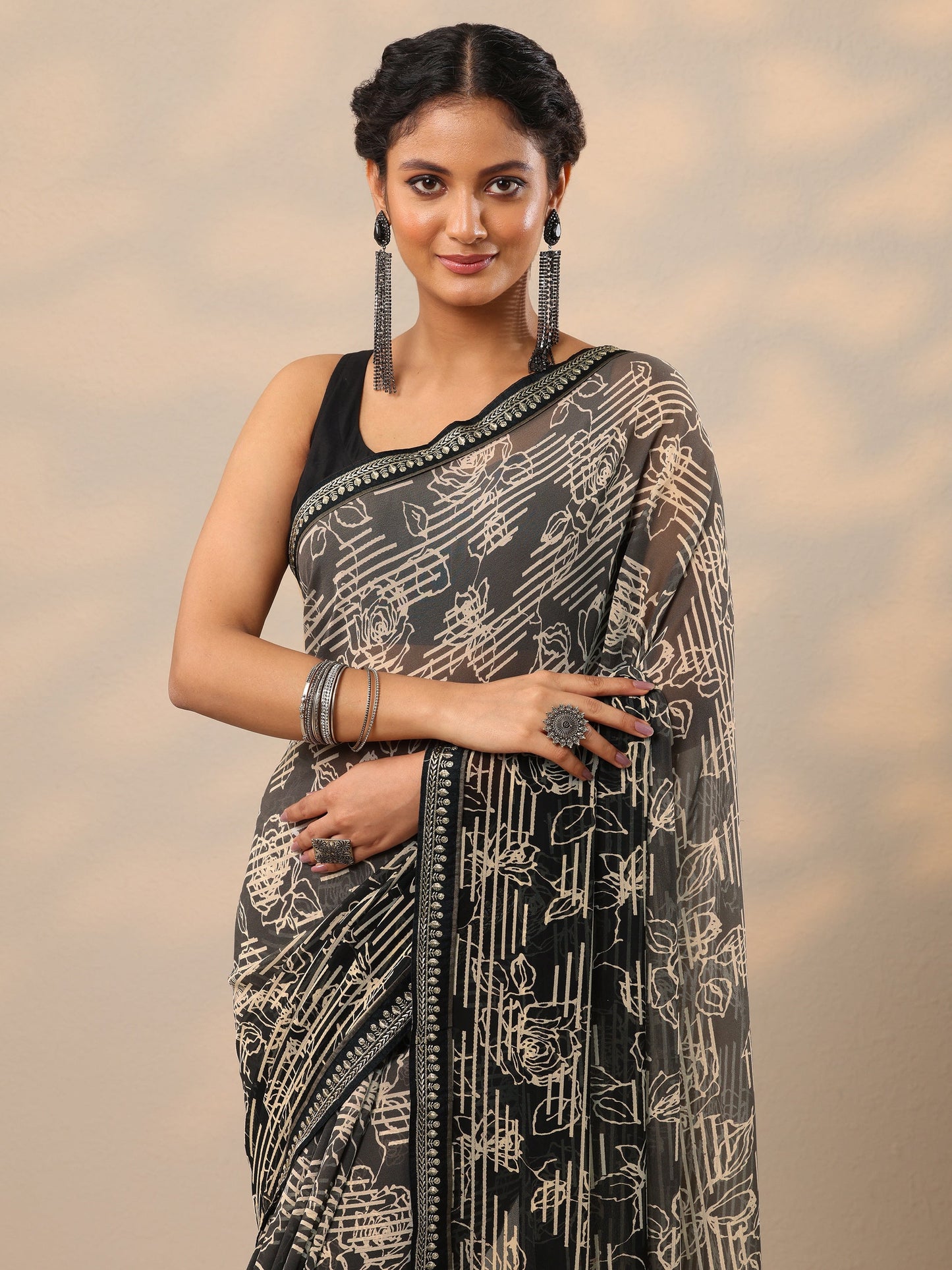 Black Printed Georgette Saree With Unstitched Blouse Piece