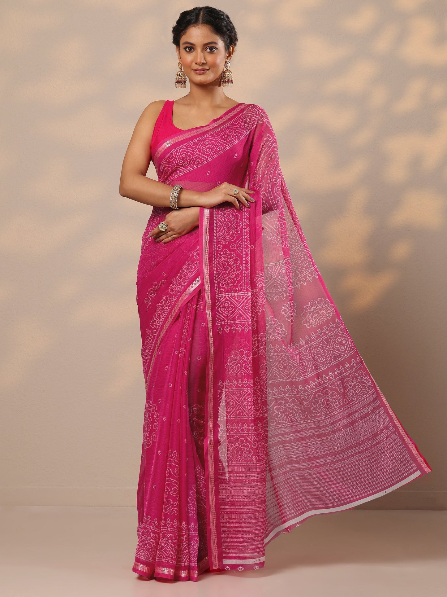 Pink Bandhani Printed Chiffon Saree With Unstitched Blouse Piece