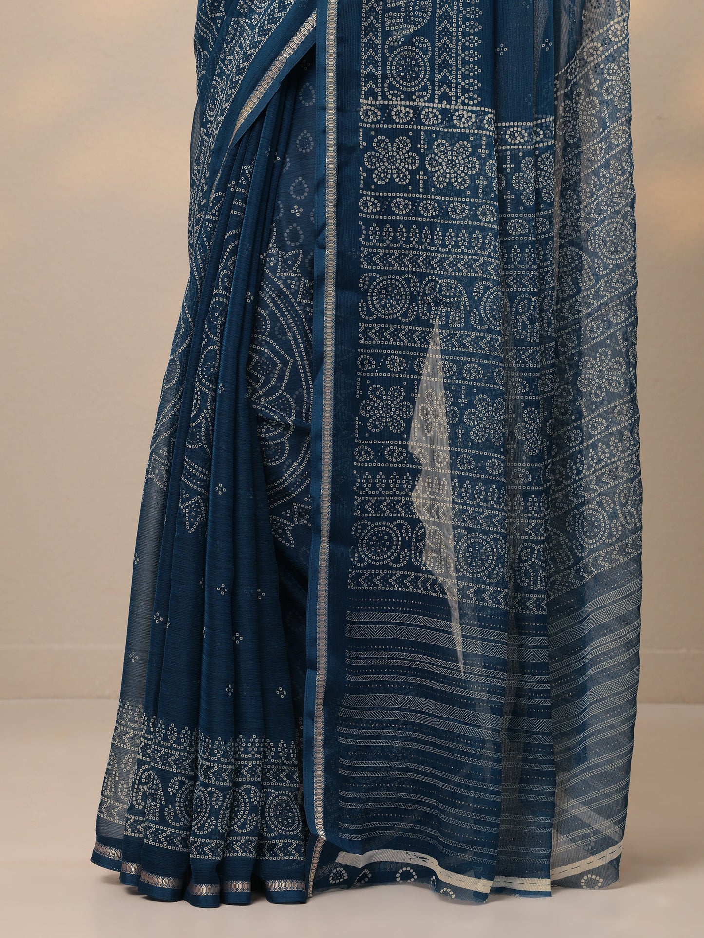 Navy Blue Bandhani Printed Chiffon Saree With Unstitched Blouse Piece