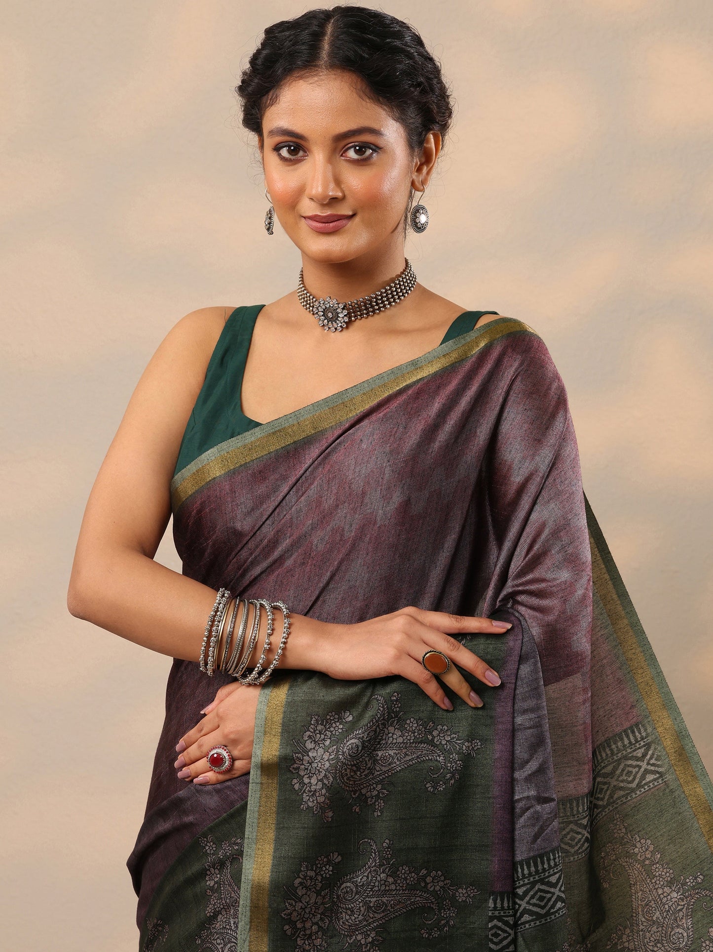 Purple Printed cotton blend Saree With Unstitched Blouse Piece