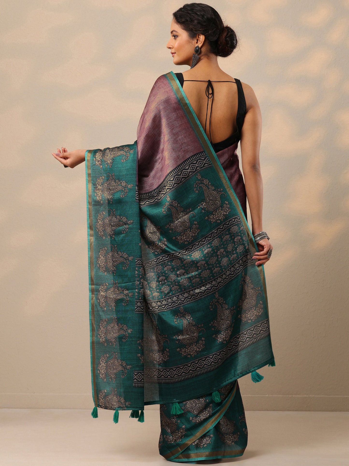 Mauve Printed cotton blend Saree With Unstitched Blouse Piece