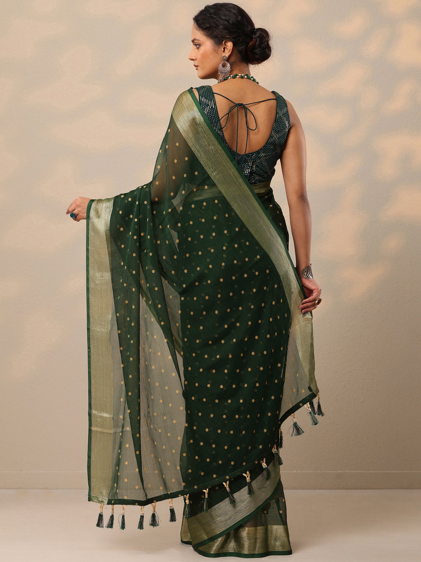 Green Printed Chiffon Saree With Unstitched Blouse Piece