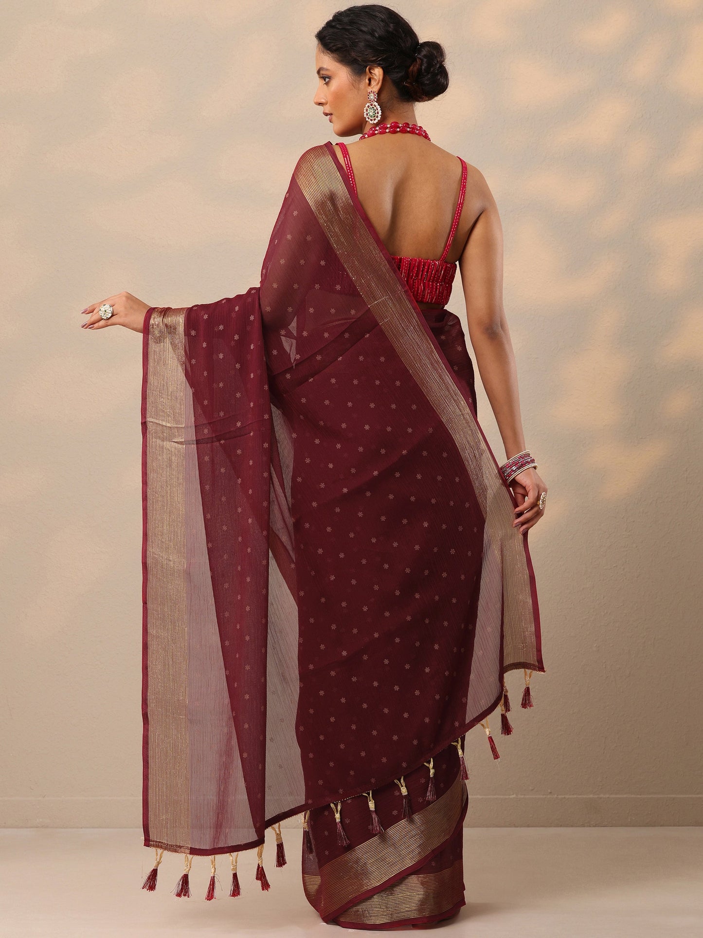 Wine Printed Chiffon Saree With Unstitched Blouse Piece