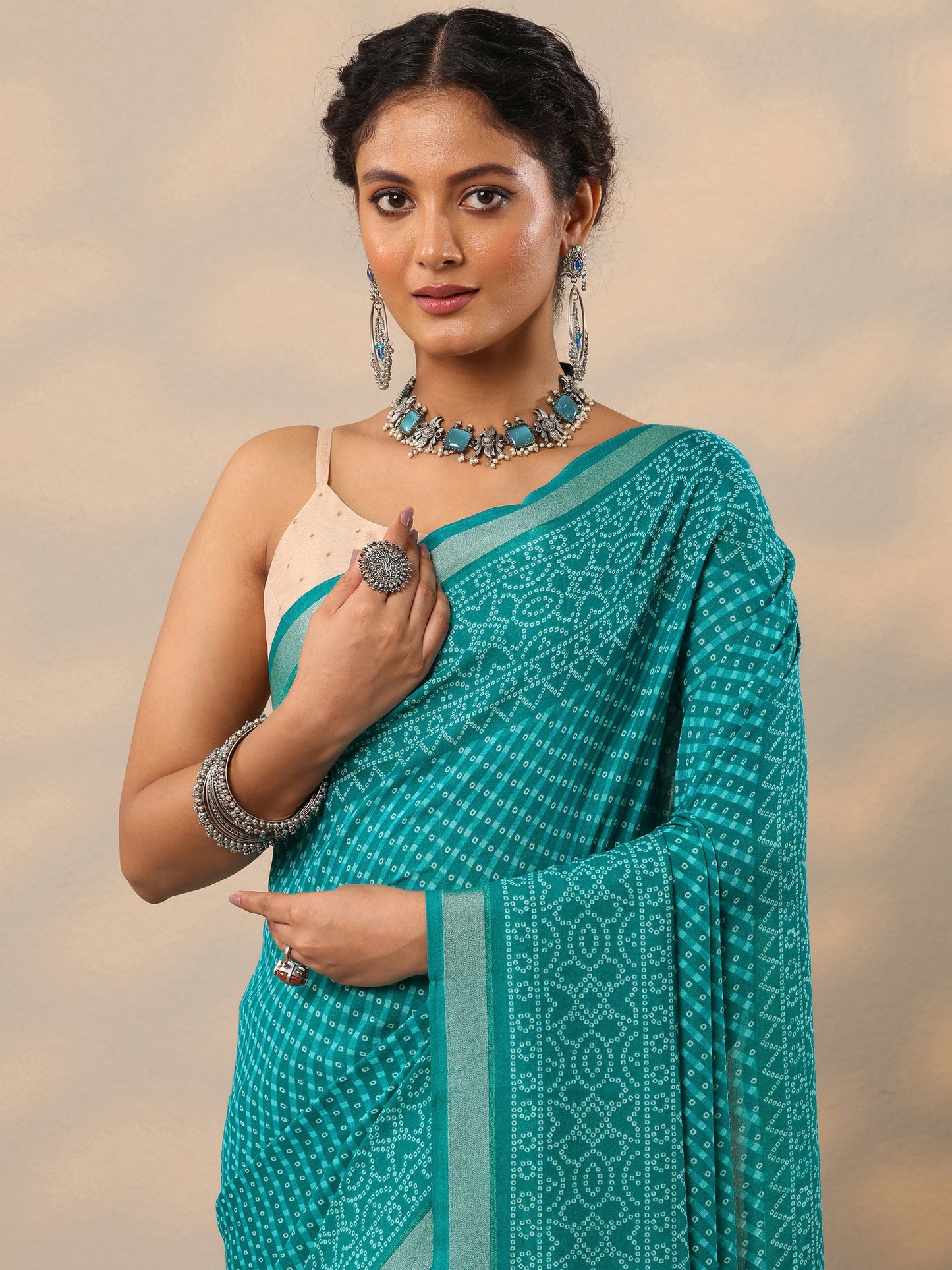 Blue Bandhani Printed Georgette Saree With Unstitched Blouse Piece