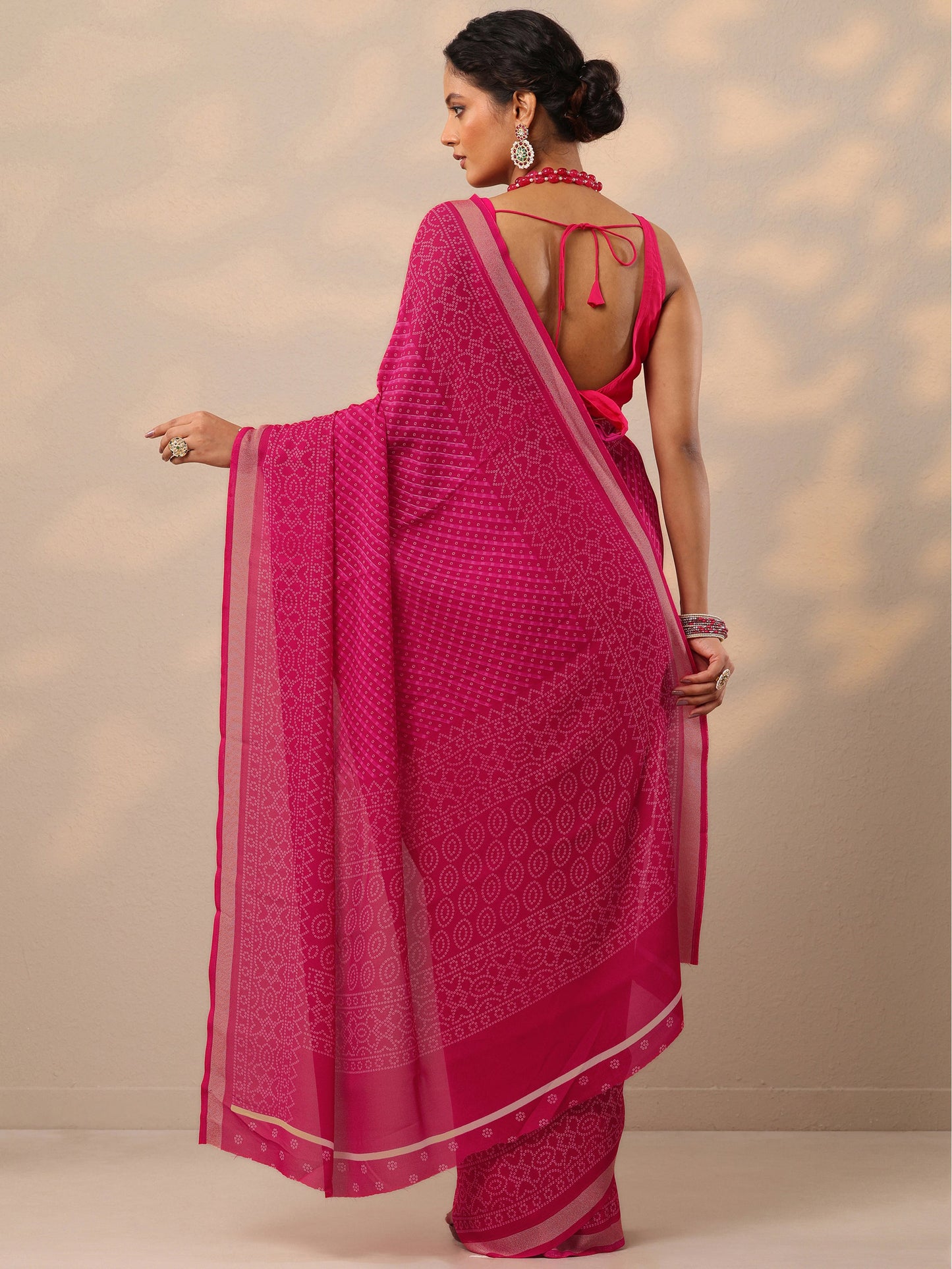 Pink Bandhani Printed Georgette Saree With Unstitched Blouse Piece