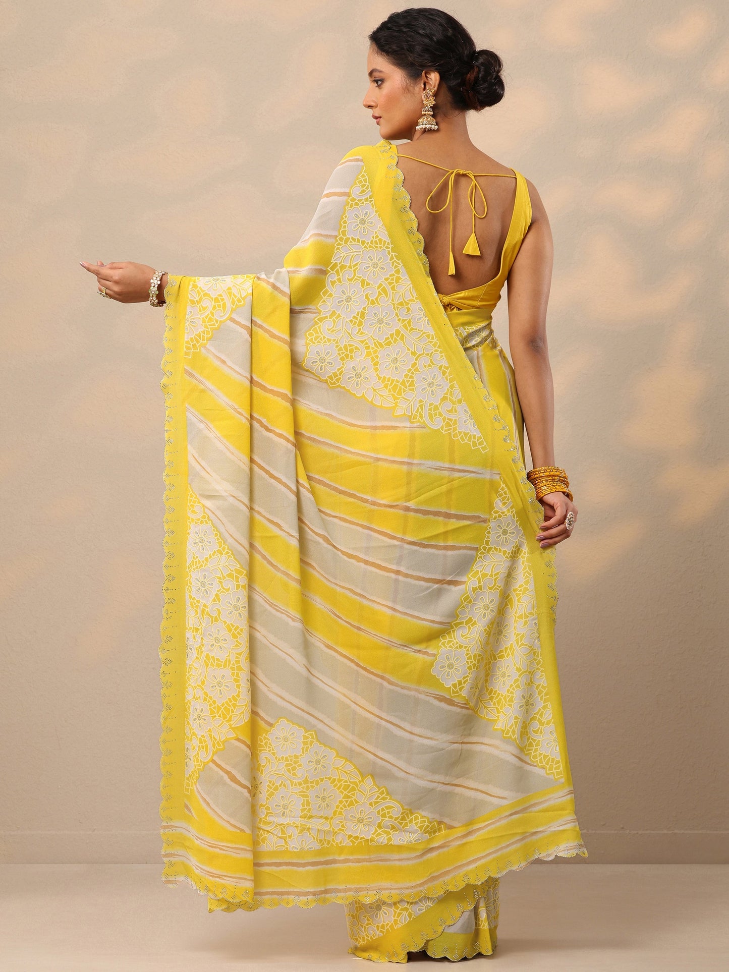 Yellow Leheriya Printed Georgette Saree With Unstitched Blouse Piece