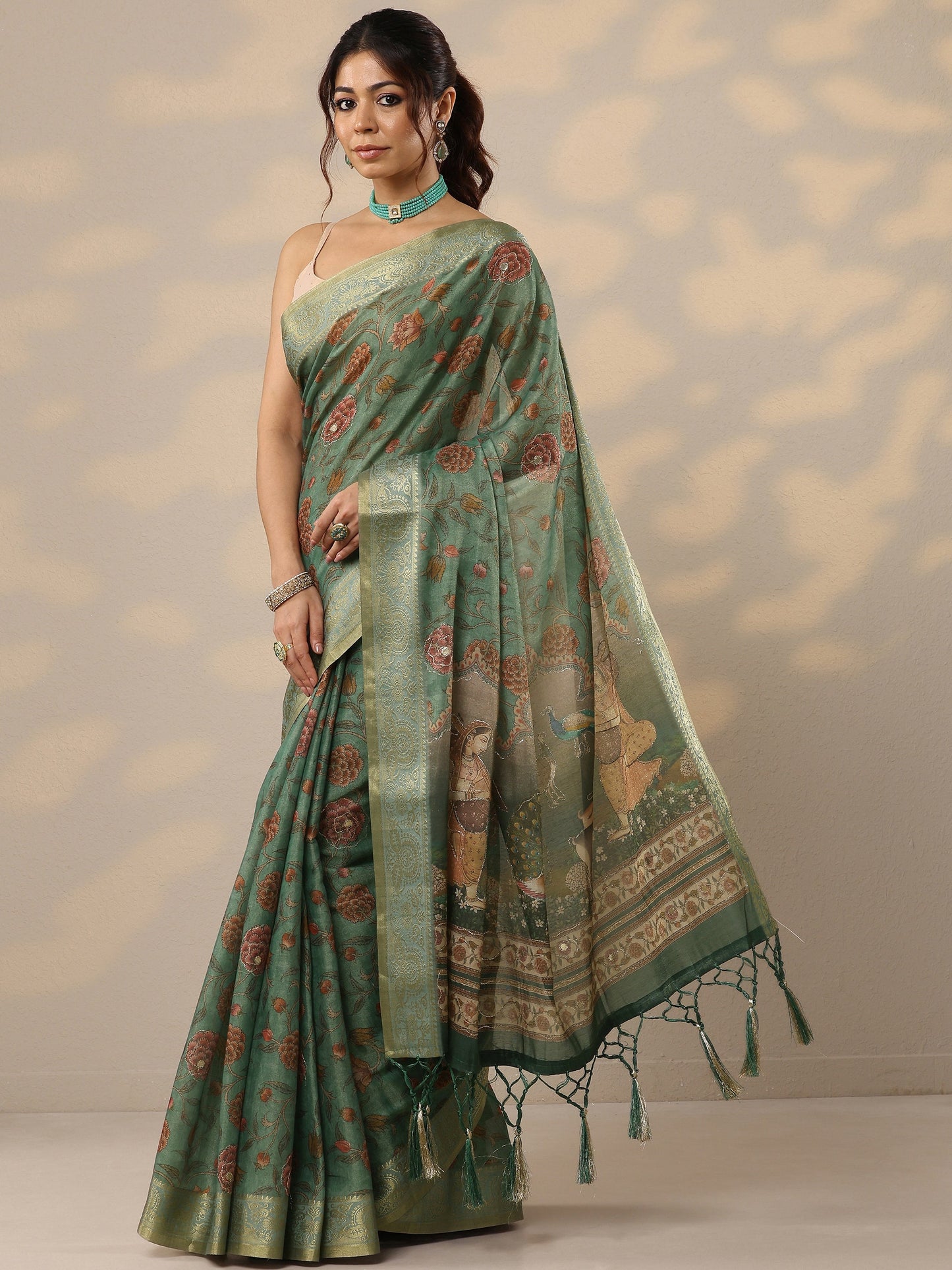 Green Printed Cotton Blend Sarees With Unstitched Blouse Piece