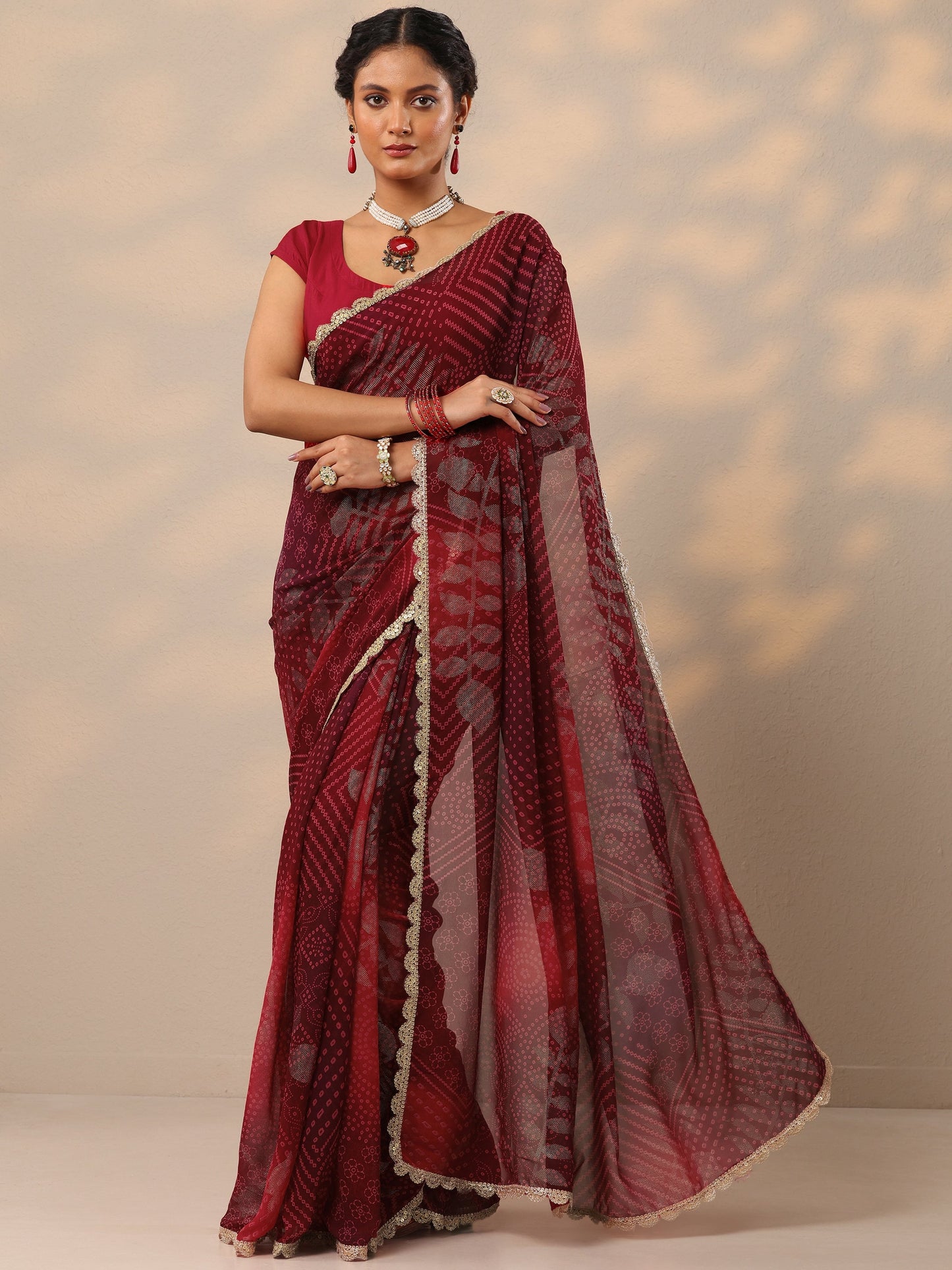 Maroon Bandhani Printed Georgette Saree With Unstitched Blouse Piece