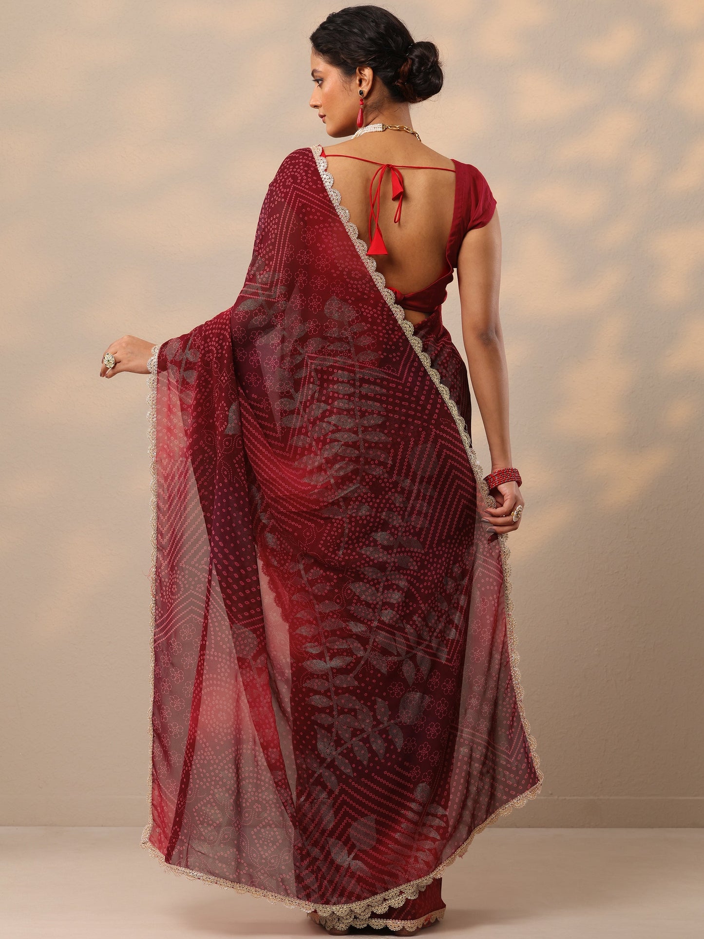 Maroon Bandhani Printed Georgette Saree With Unstitched Blouse Piece
