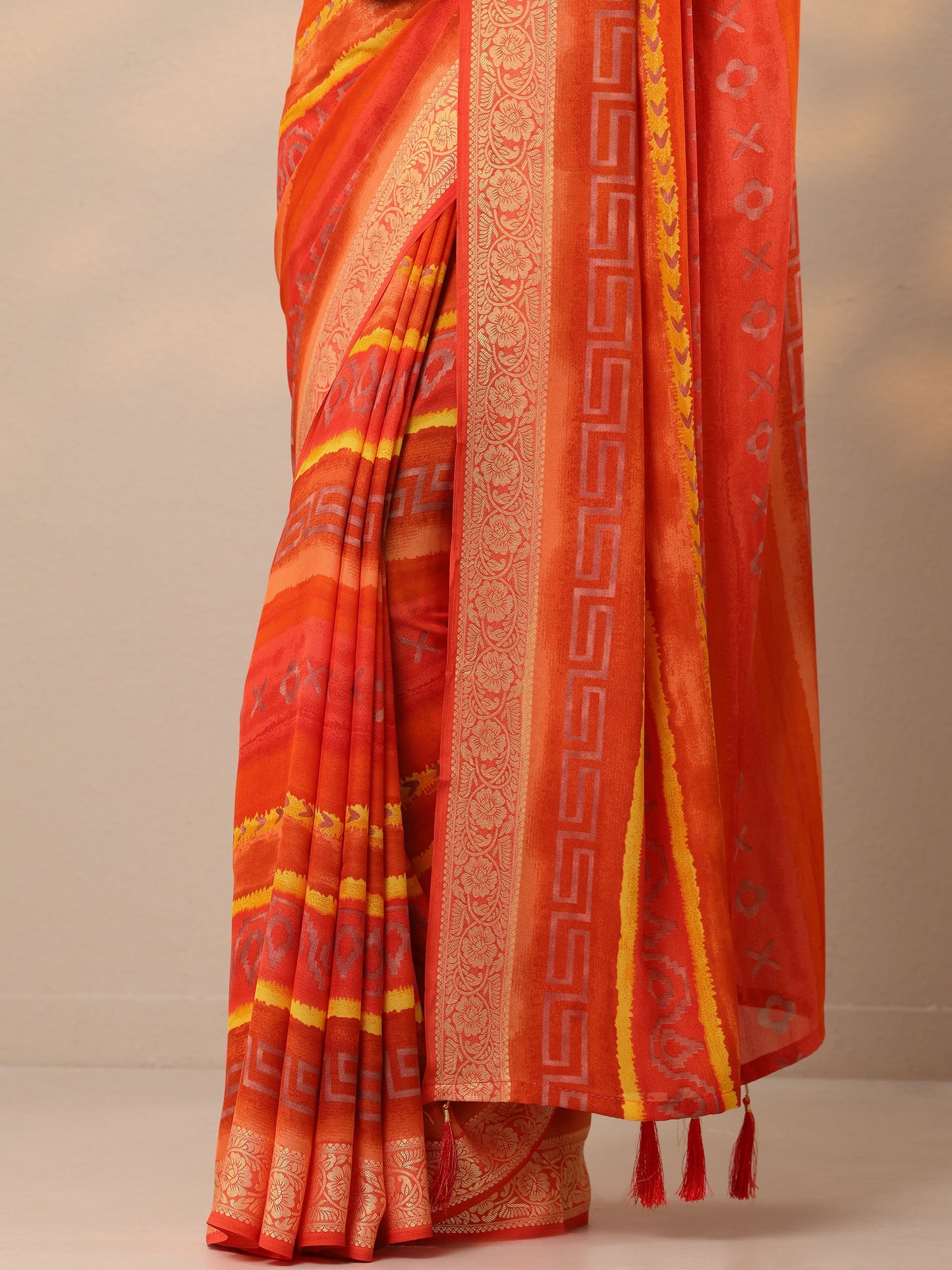 Orange Printed Georgette Saree With Unstitched Blouse Piece
