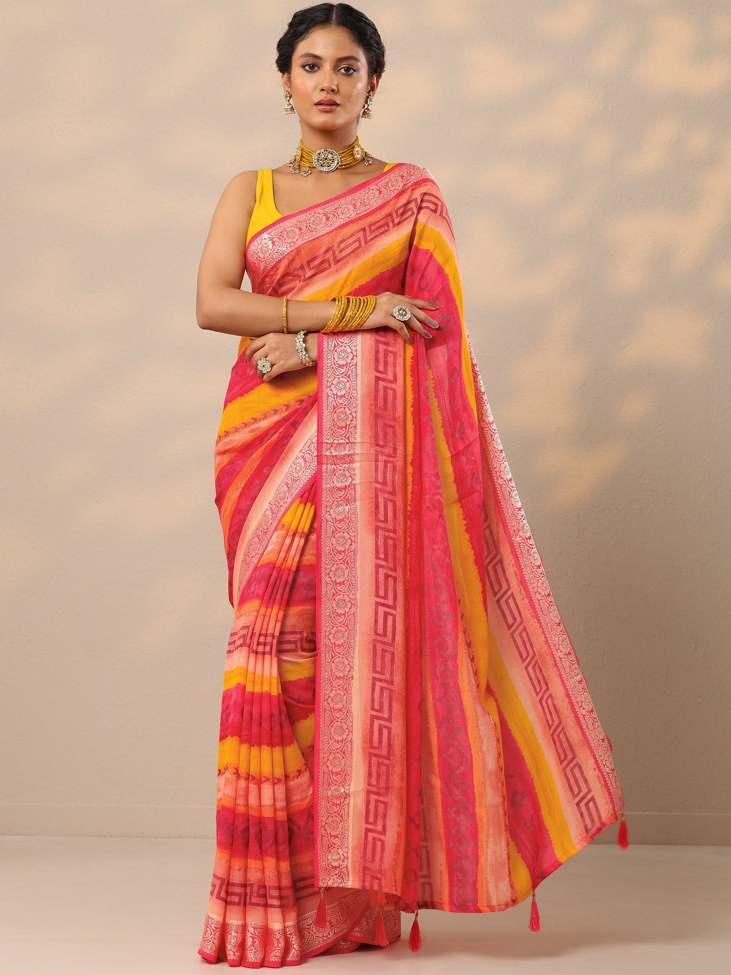 Multi Printed Georgette Saree With Unstitched Blouse Piece
