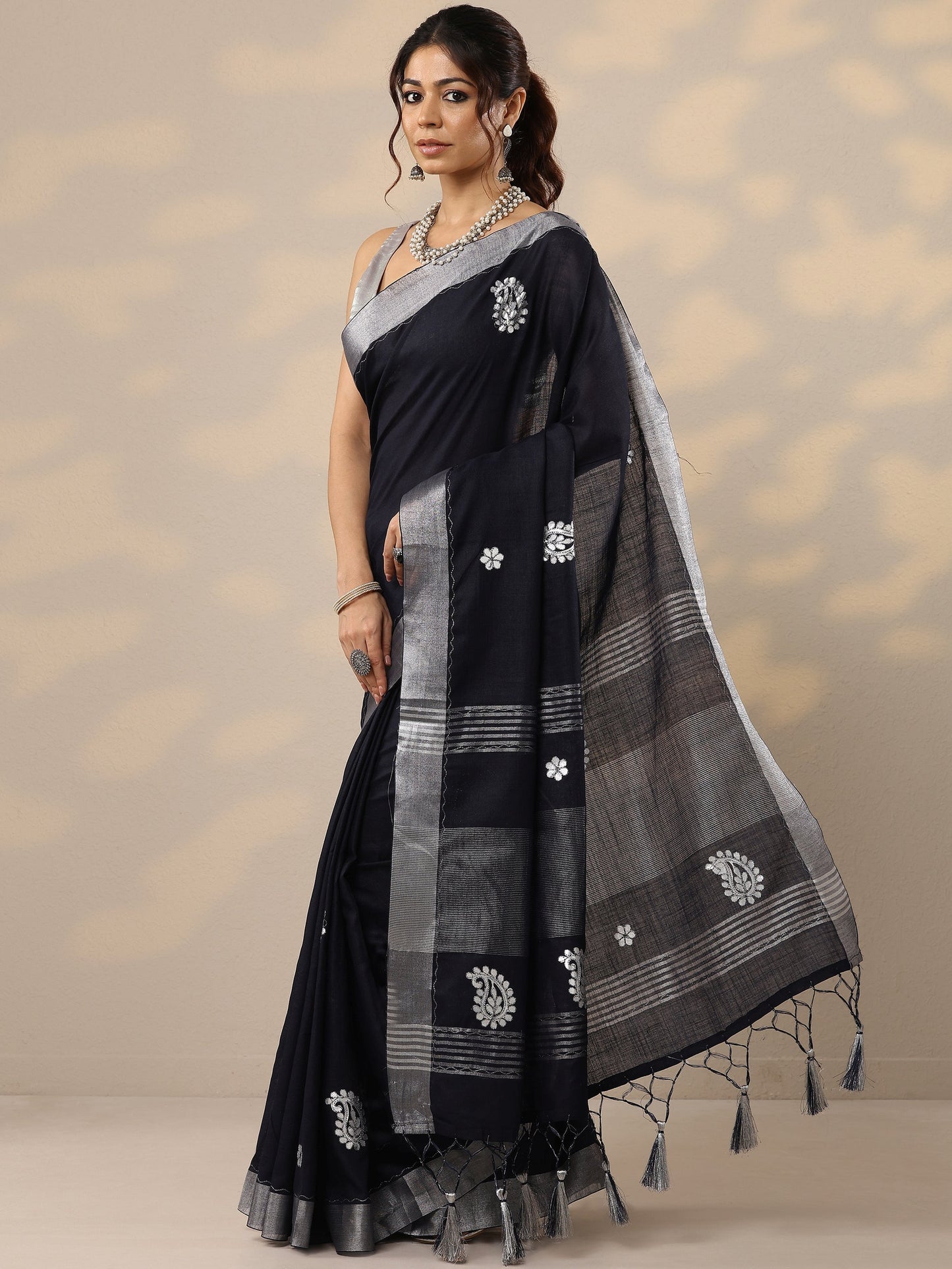 Navy Blue Embroidered Cotton Blend Sarees With Unstitched Blouse Piece