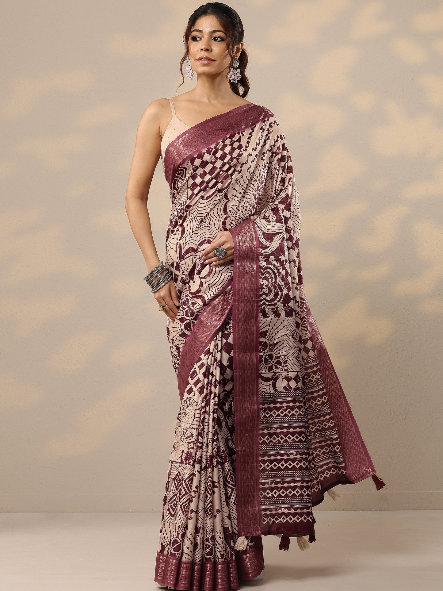 Beige Printed Silk Blend Sarees With Unstitched Blouse Piece