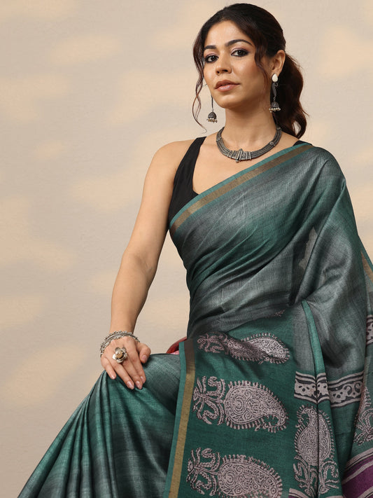 Blue Printed Cotton Blend Sarees With Unstitched Blouse Piece