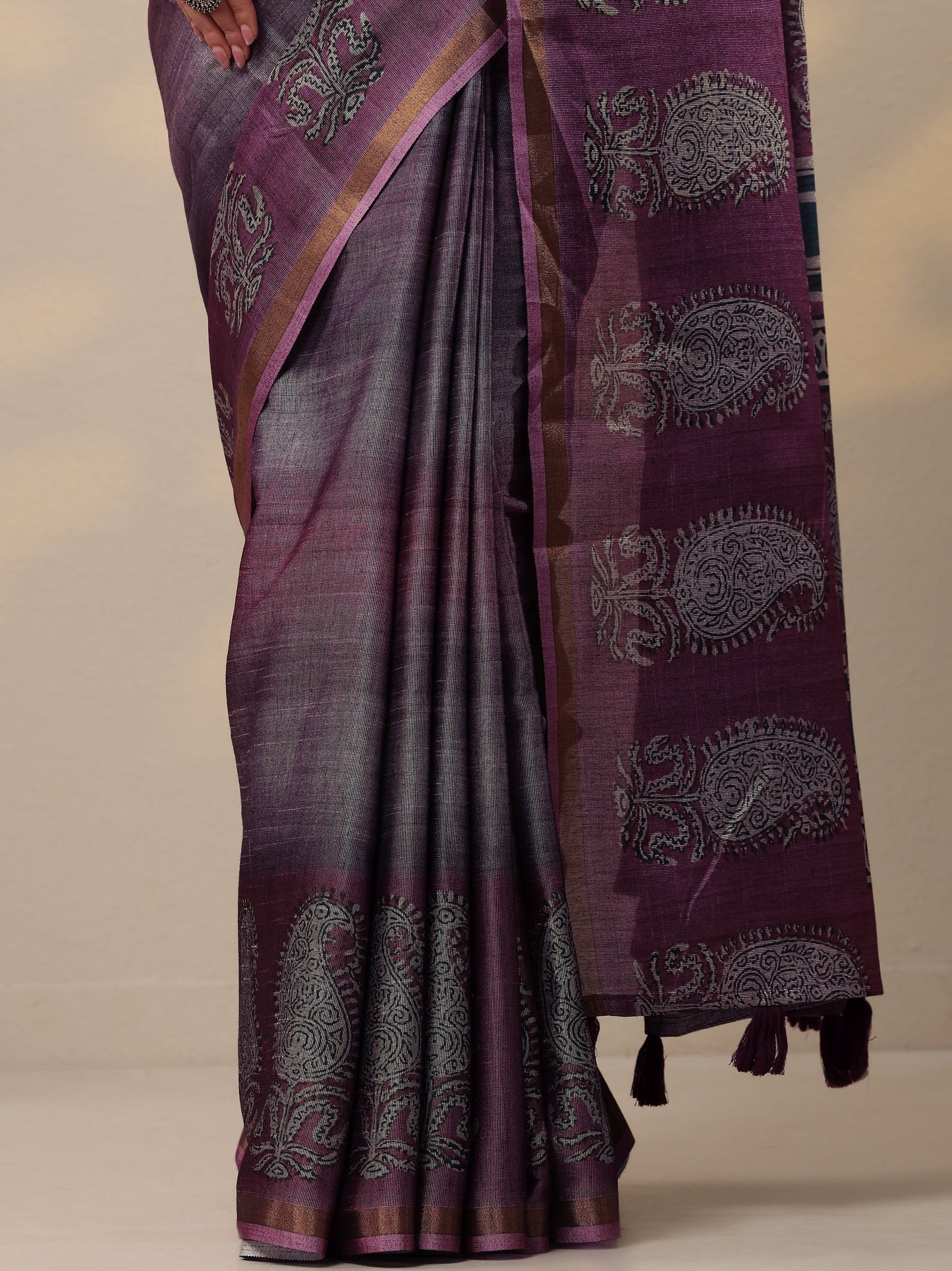 Purple Printed Cotton Blend Sarees With Unstitched Blouse Piece