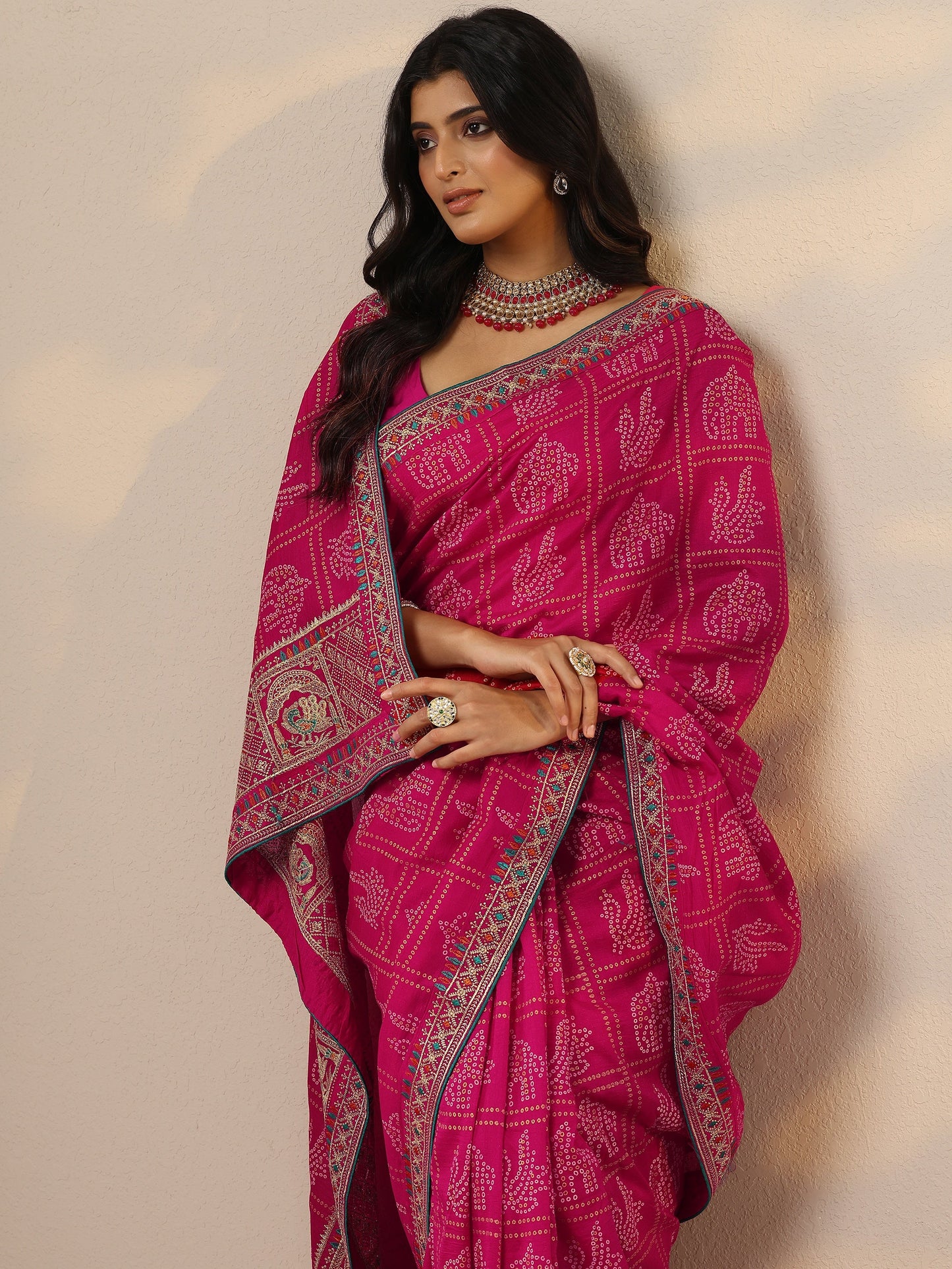 Pink Bandhani Printed Silk Blend Sarees With Unstitched Blouse Piece