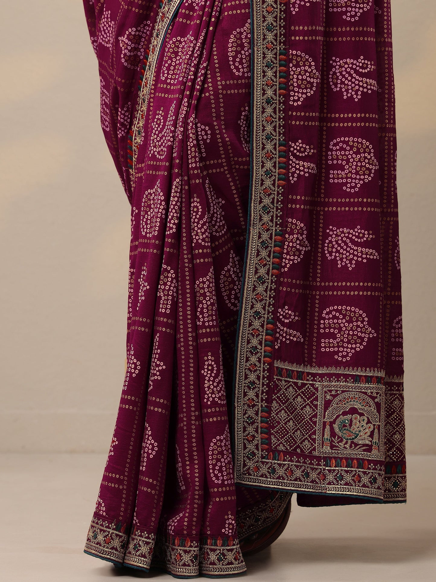 Maroon Bandhani Printed Silk Blend Sarees With Unstitched Blouse Piece