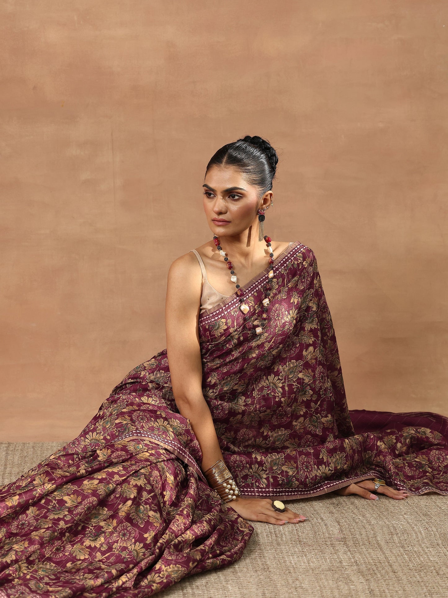 Maroon Printed Silk Blend Sarees With Unstitched Blouse Piece