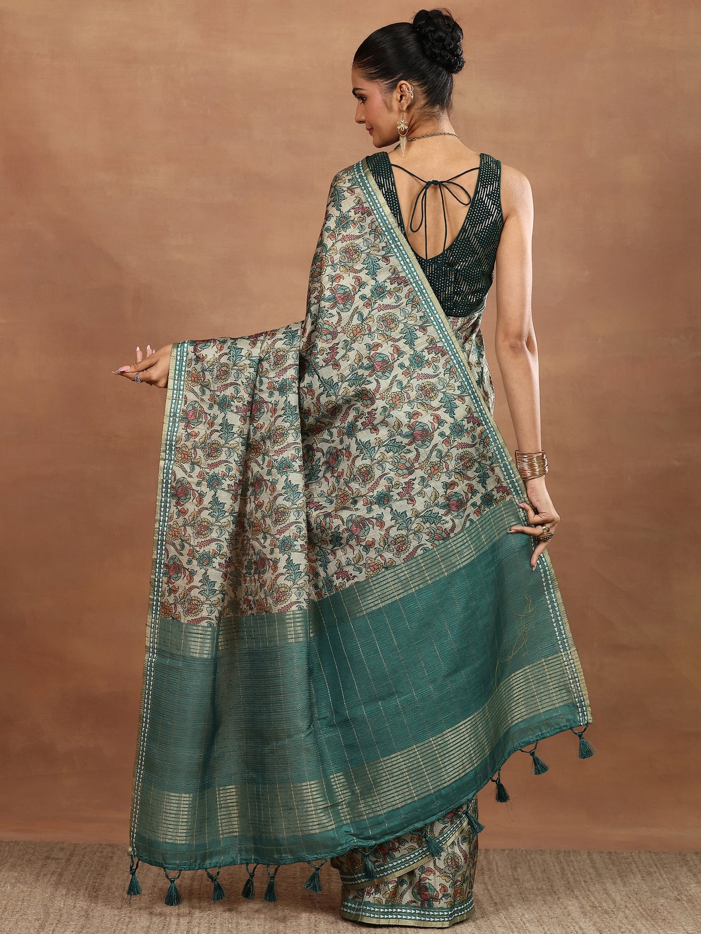 Green Printed Silk Blend Sarees With Unstitched Blouse Piece