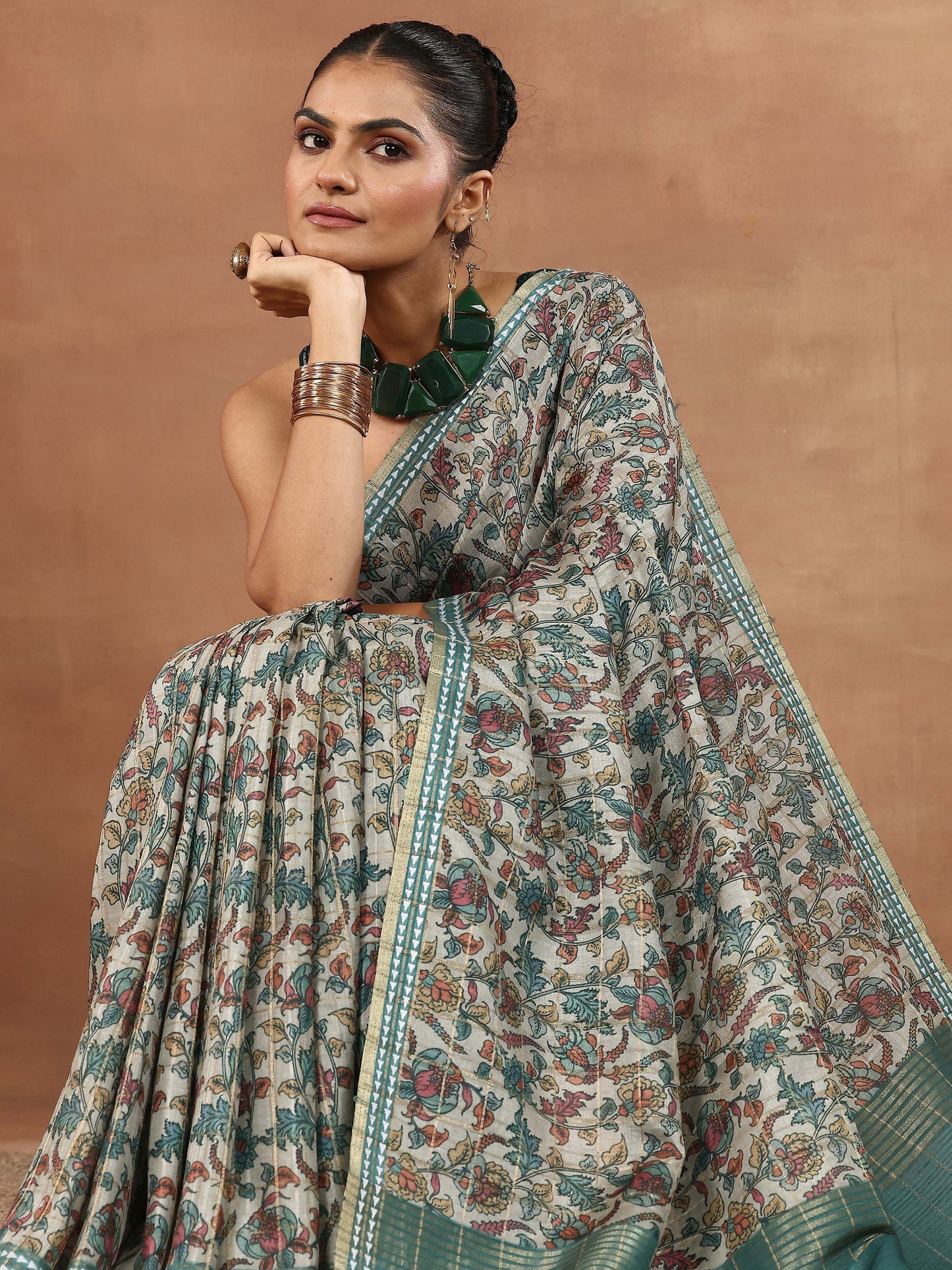 Green Printed Silk Blend Sarees With Unstitched Blouse Piece