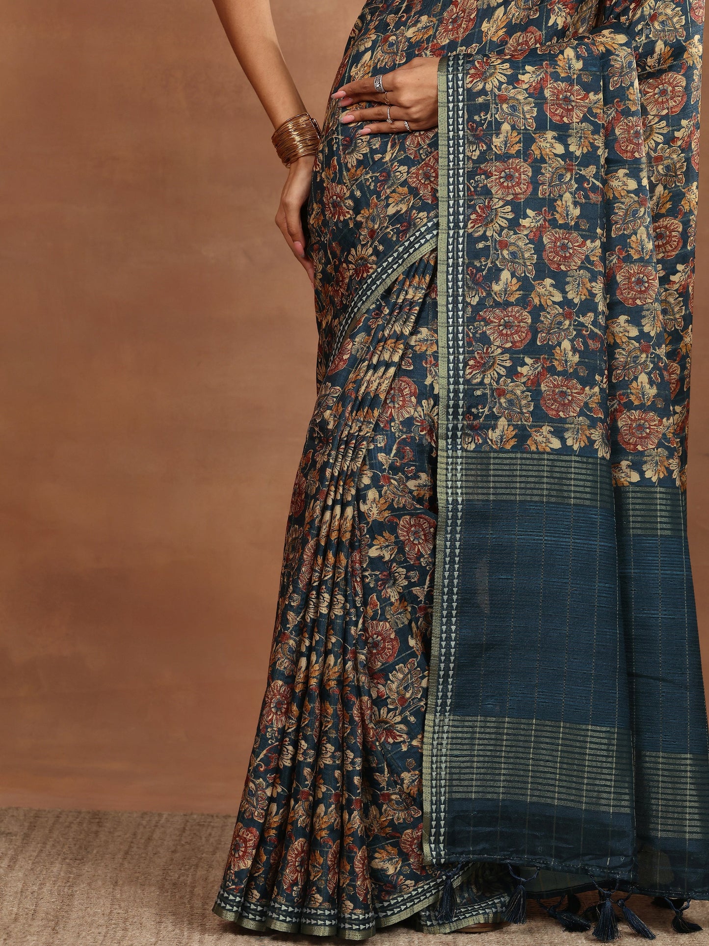 Teal Printed Silk Blend Sarees With Unstitched Blouse Piece