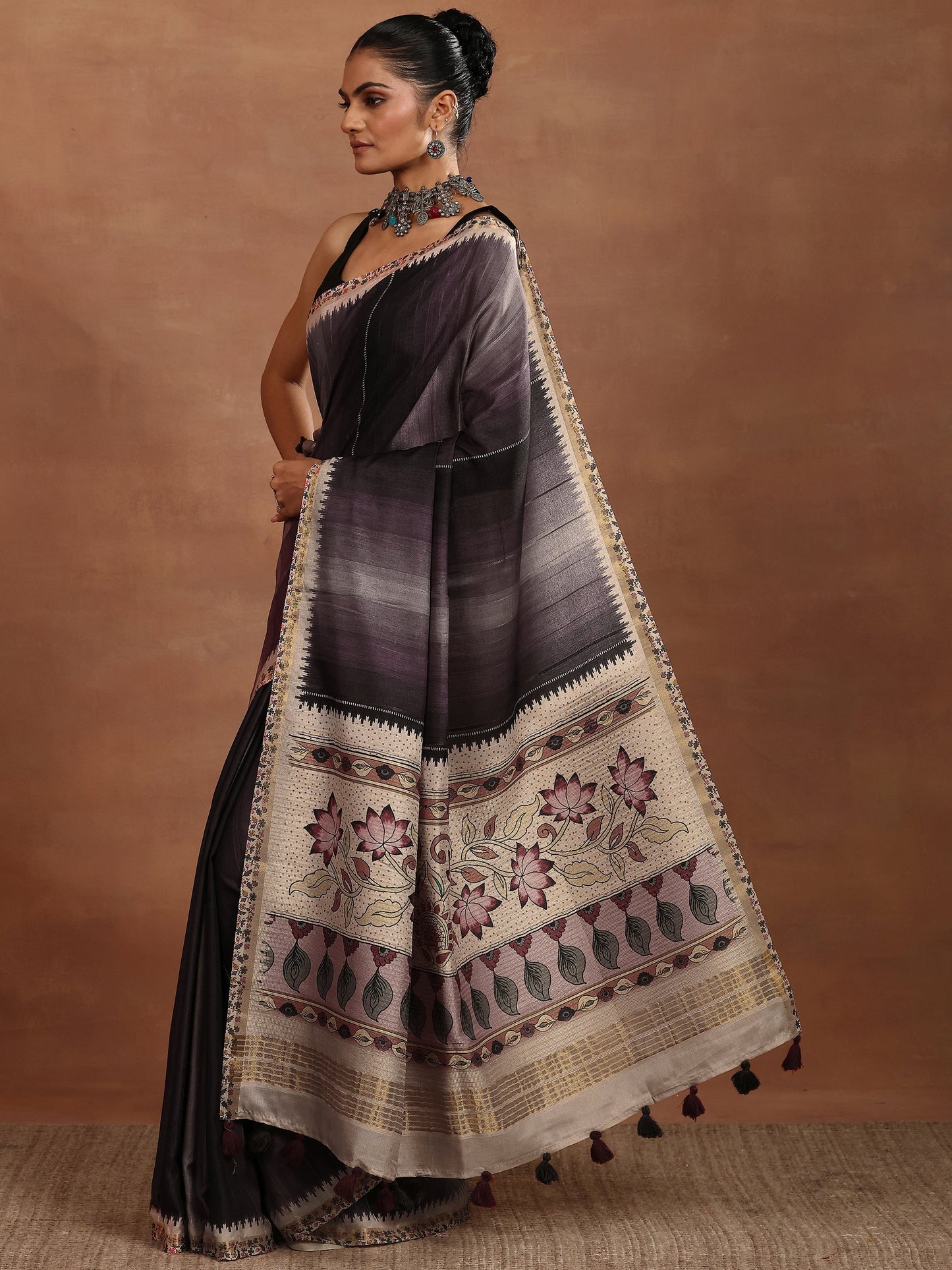 Purple Printed Silk Blend Sarees With Unstitched Blouse Piece