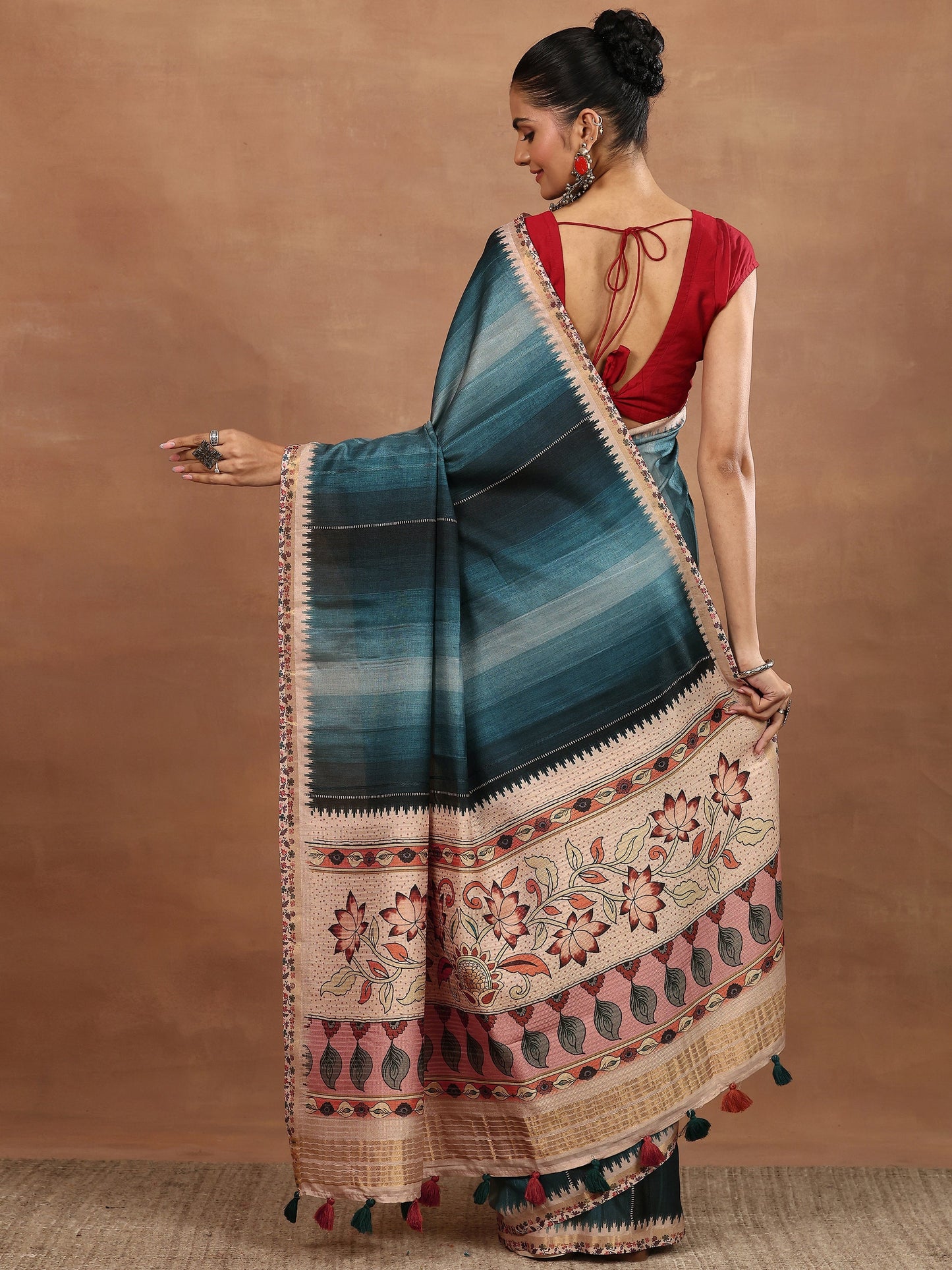Blue Printed Silk Blend Sarees With Unstitched Blouse Piece