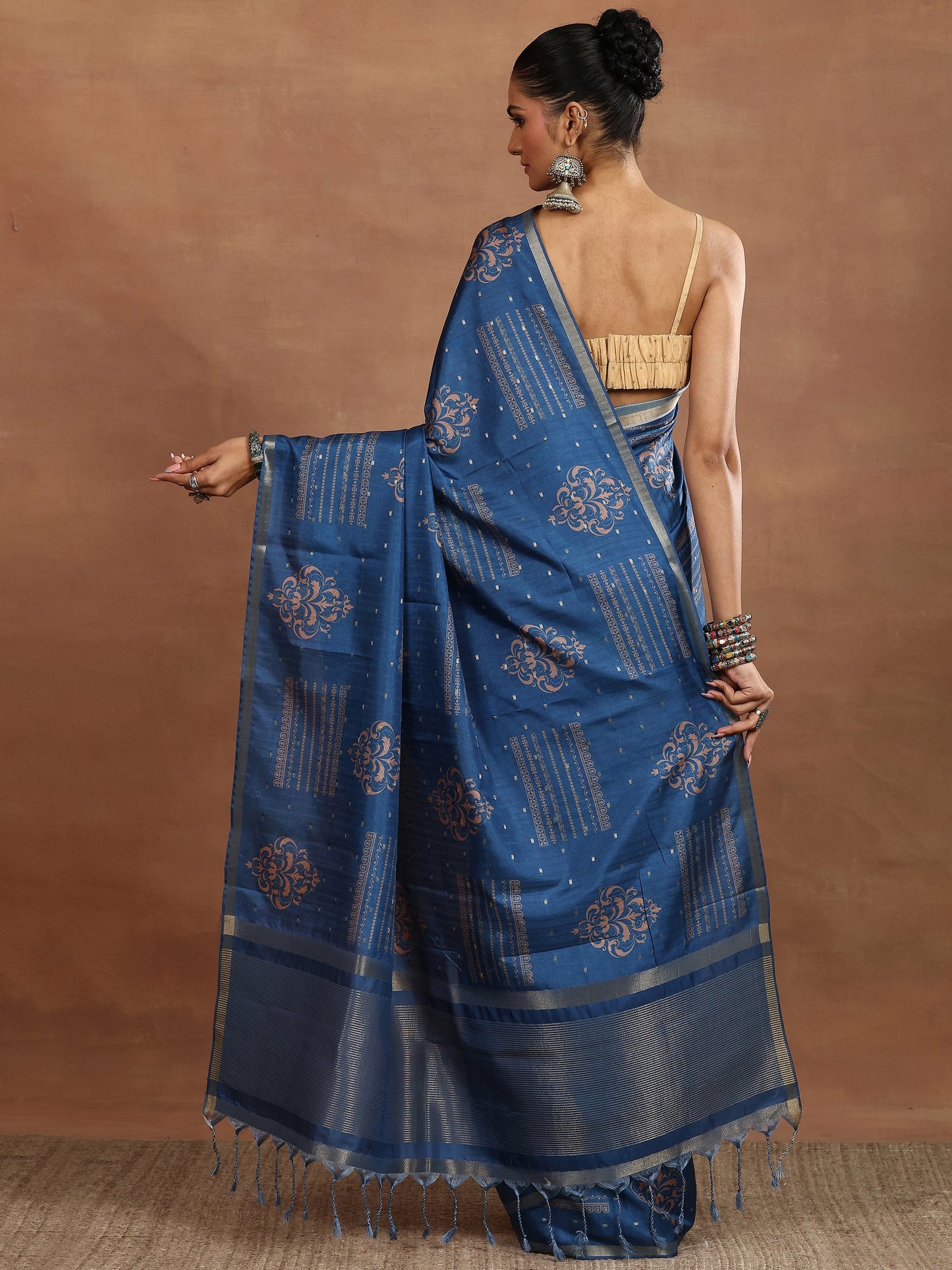 Blue Printed Silk Blend Sarees With Unstitched Blouse Piece