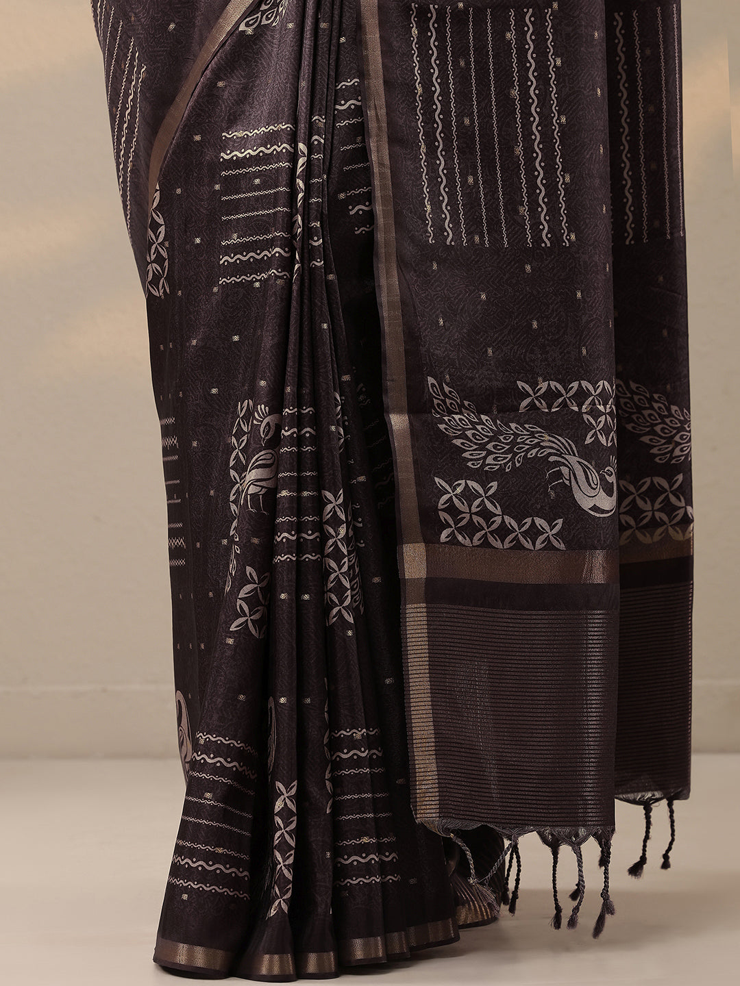 Burgundy Printed Silk Blend Sarees With Unstitched Blouse Piece