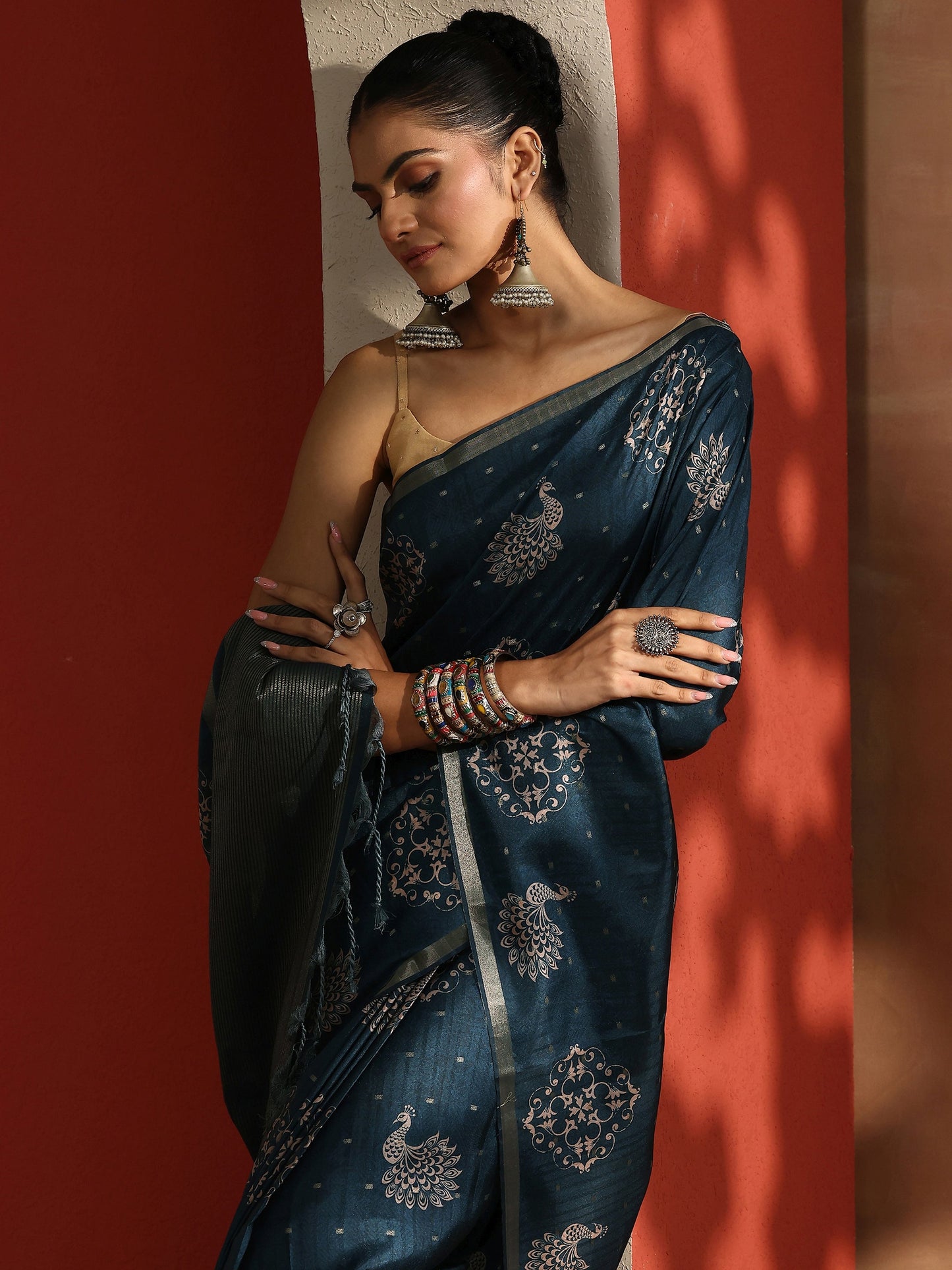 Blue Printed Silk Blend Sarees With Unstitched Blouse Piece