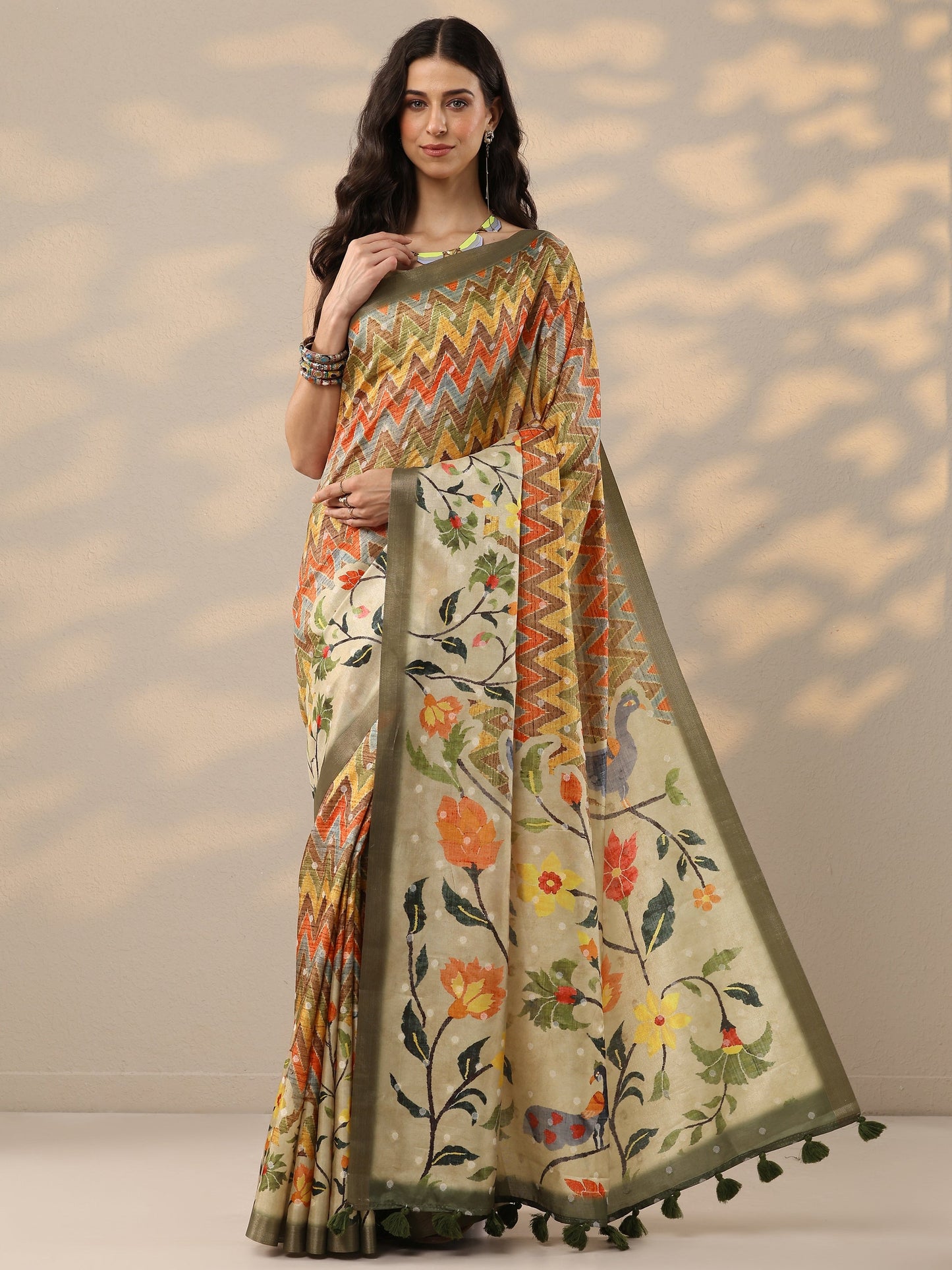 Multi Leheriya Printed Silk Blend Saree With Unstitched Blouse Piece