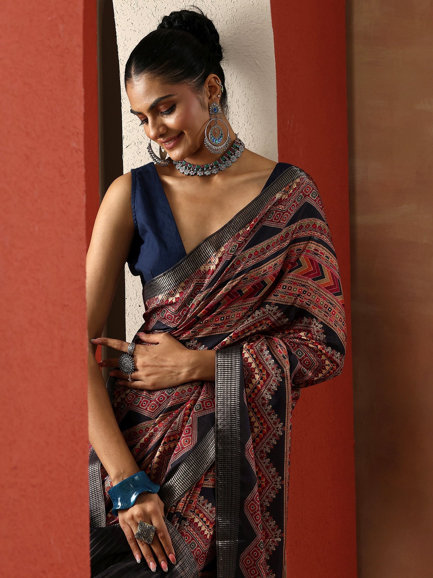 Black Printed Silk Blend Sarees With Unstitched Blouse Piece