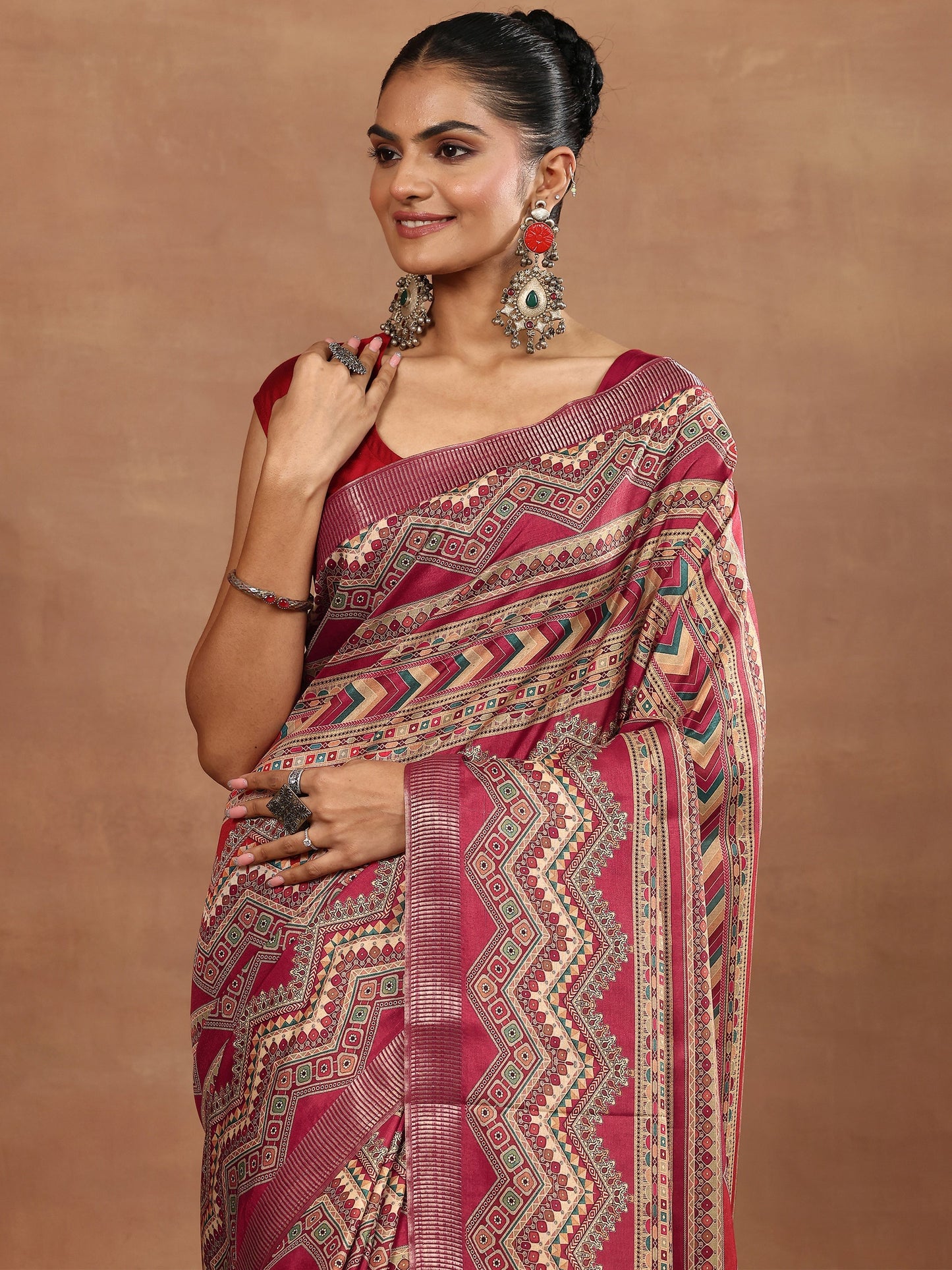 Red Printed Silk Blend Sarees With Unstitched Blouse Piece