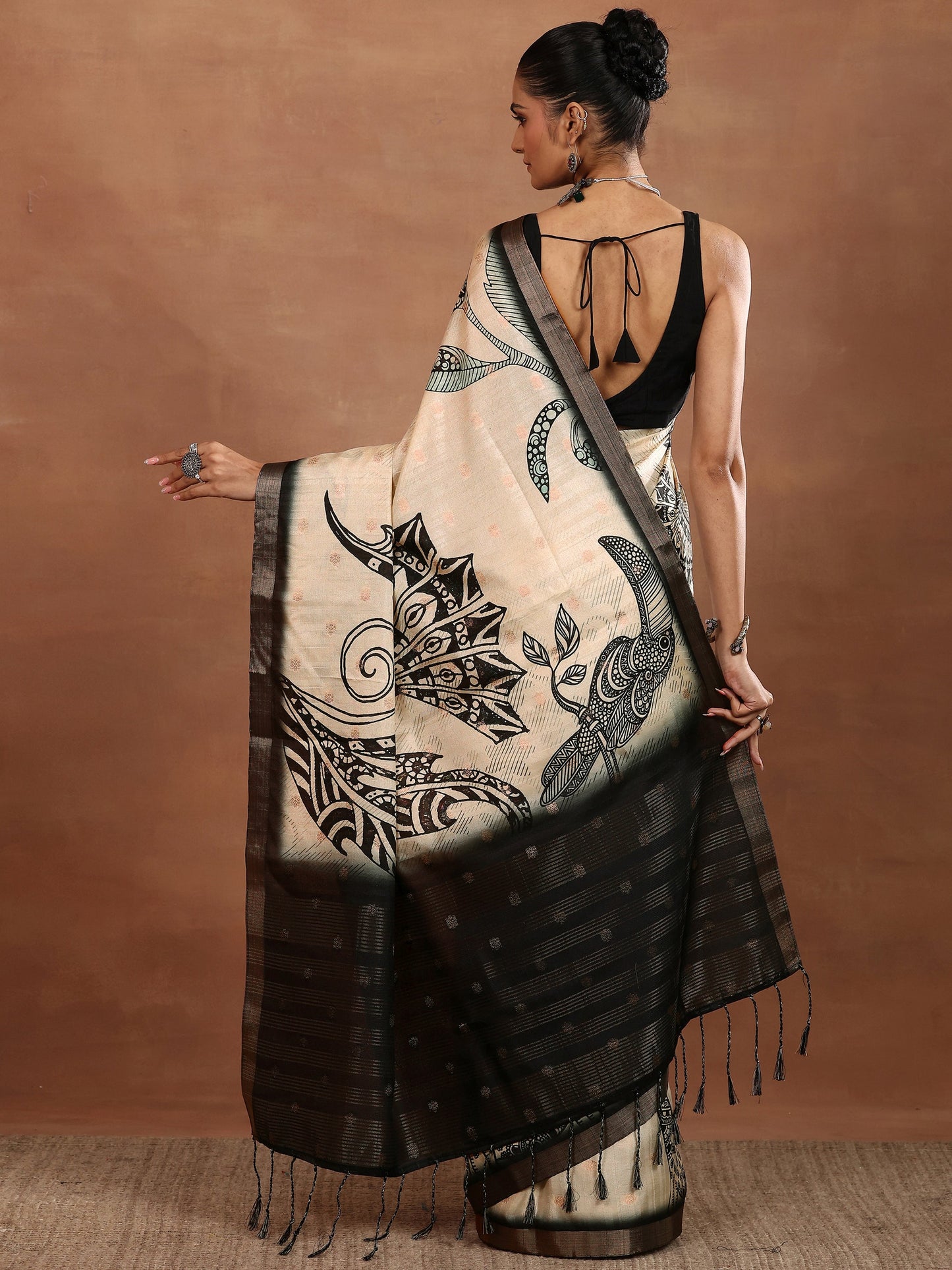 Beige Printed Silk Blend Sarees With Unstitched Blouse Piece