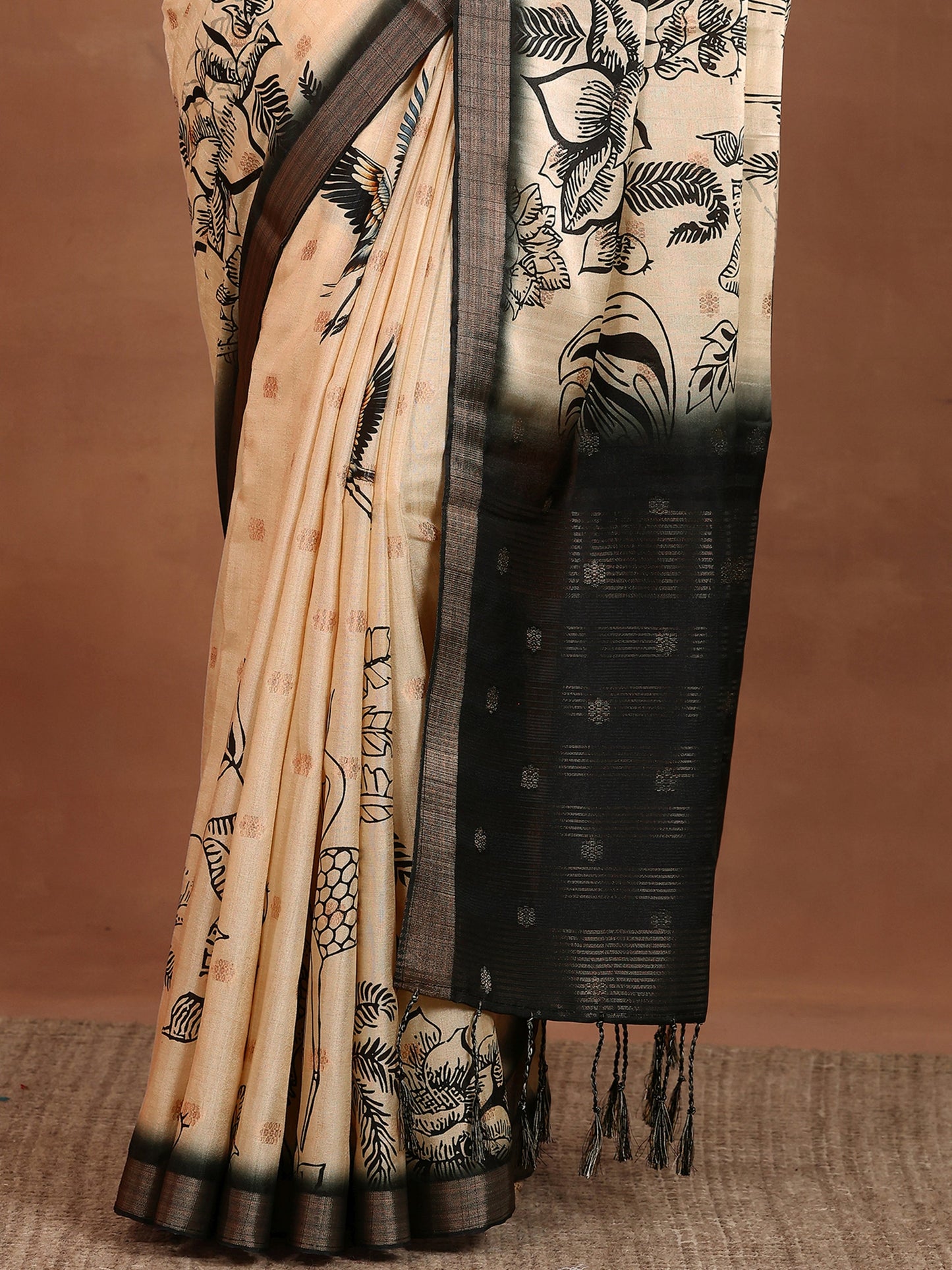 Beige Printed Silk Blend Sarees With Unstitched Blouse Piece