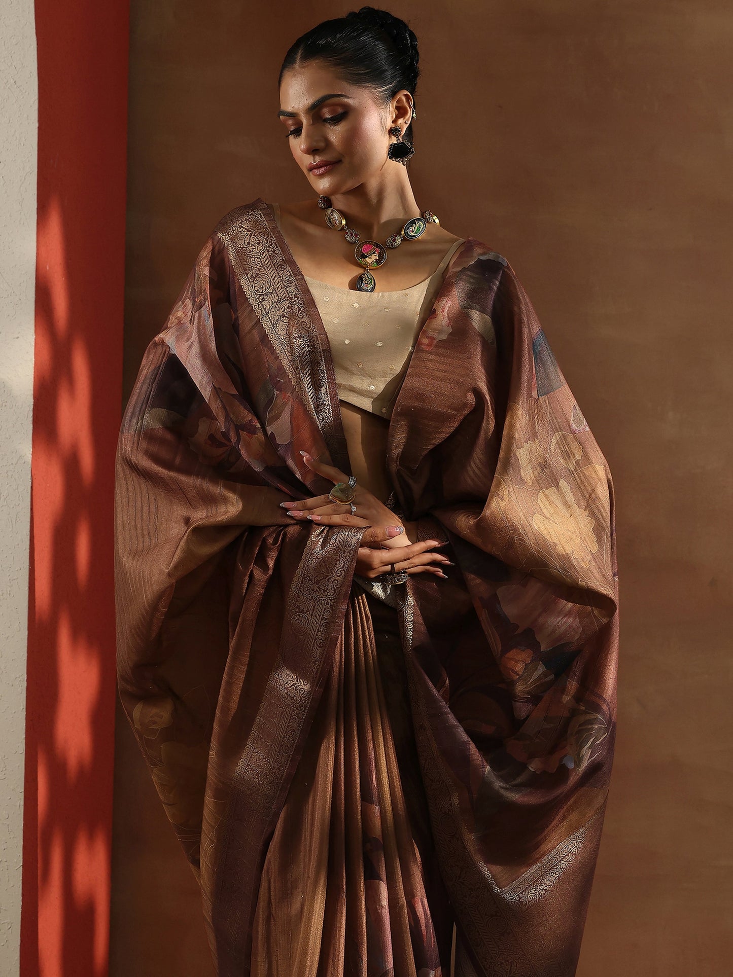Brown Printed Silk Blend Sarees With Unstitched Blouse Piece