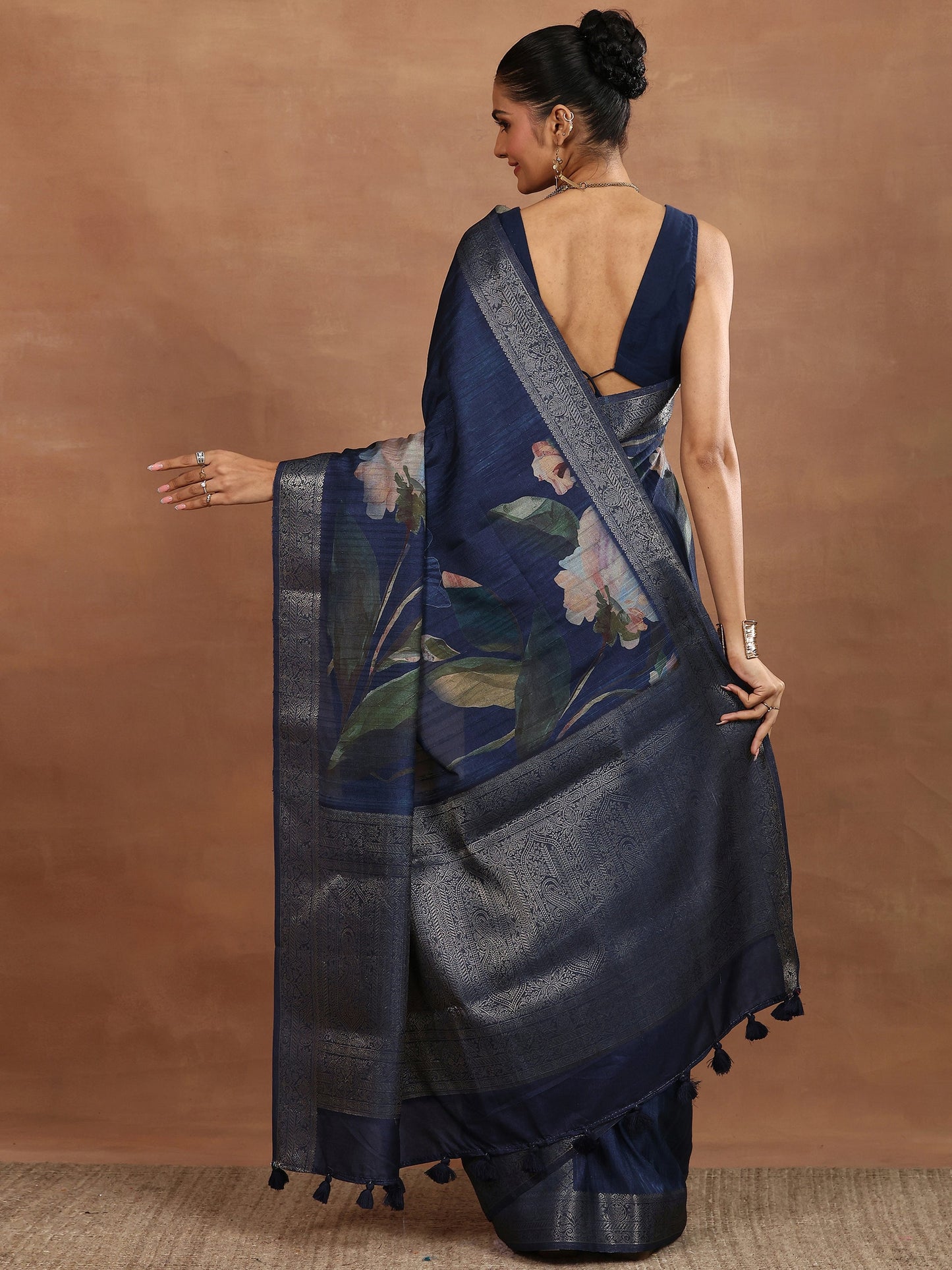 Blue Printed Silk Blend Sarees With Unstitched Blouse Piece