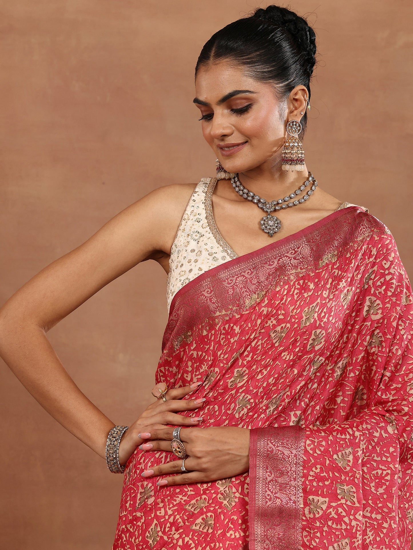 Coral Printed Silk Blend Sarees With Unstitched Blouse Piece