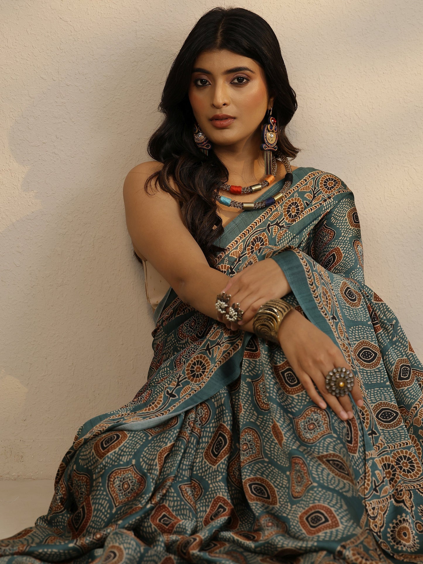 Green Printed Satin Saree With Unstitched Blouse Piece