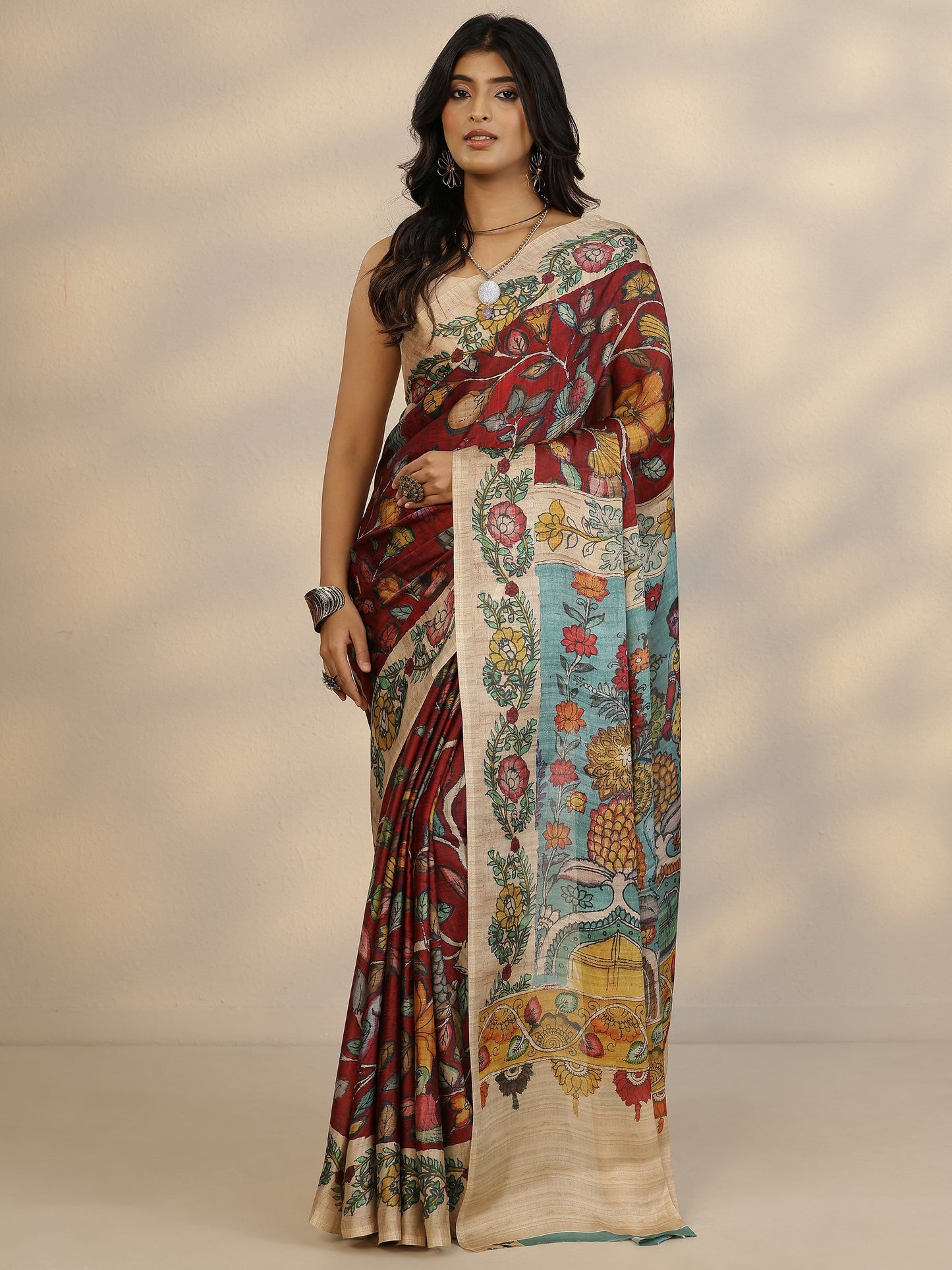 Red Printed Satin Saree With Unstitched Blouse Piece