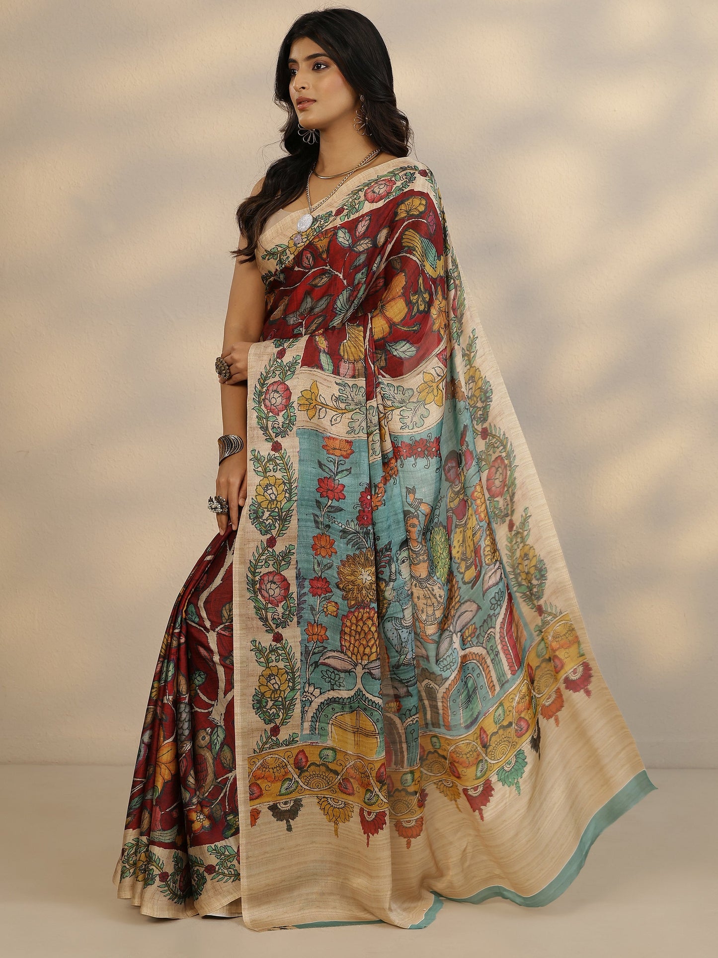 Red Printed Satin Saree With Unstitched Blouse Piece
